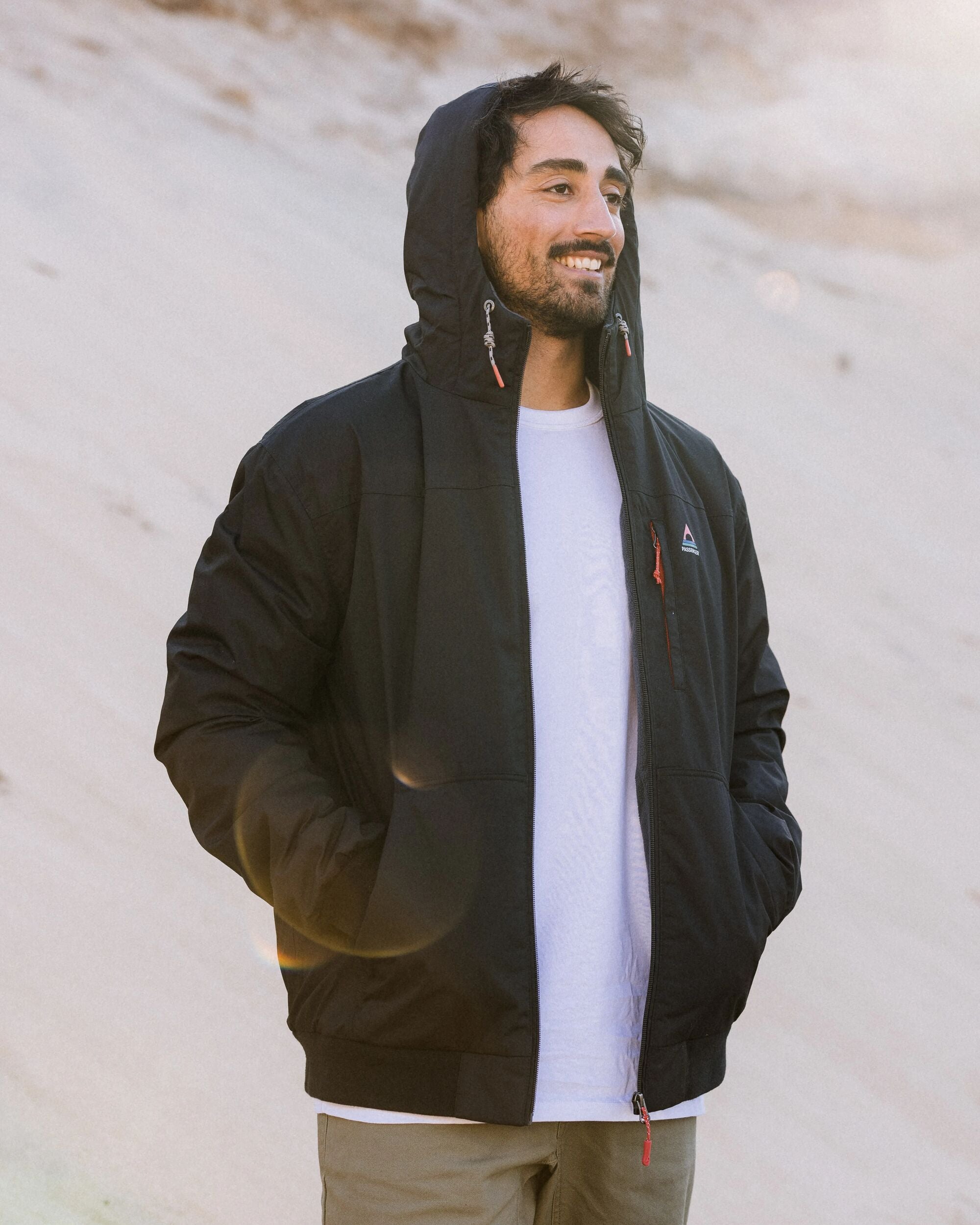 Bundoran Recycled Jacket - Black - Lifestyle