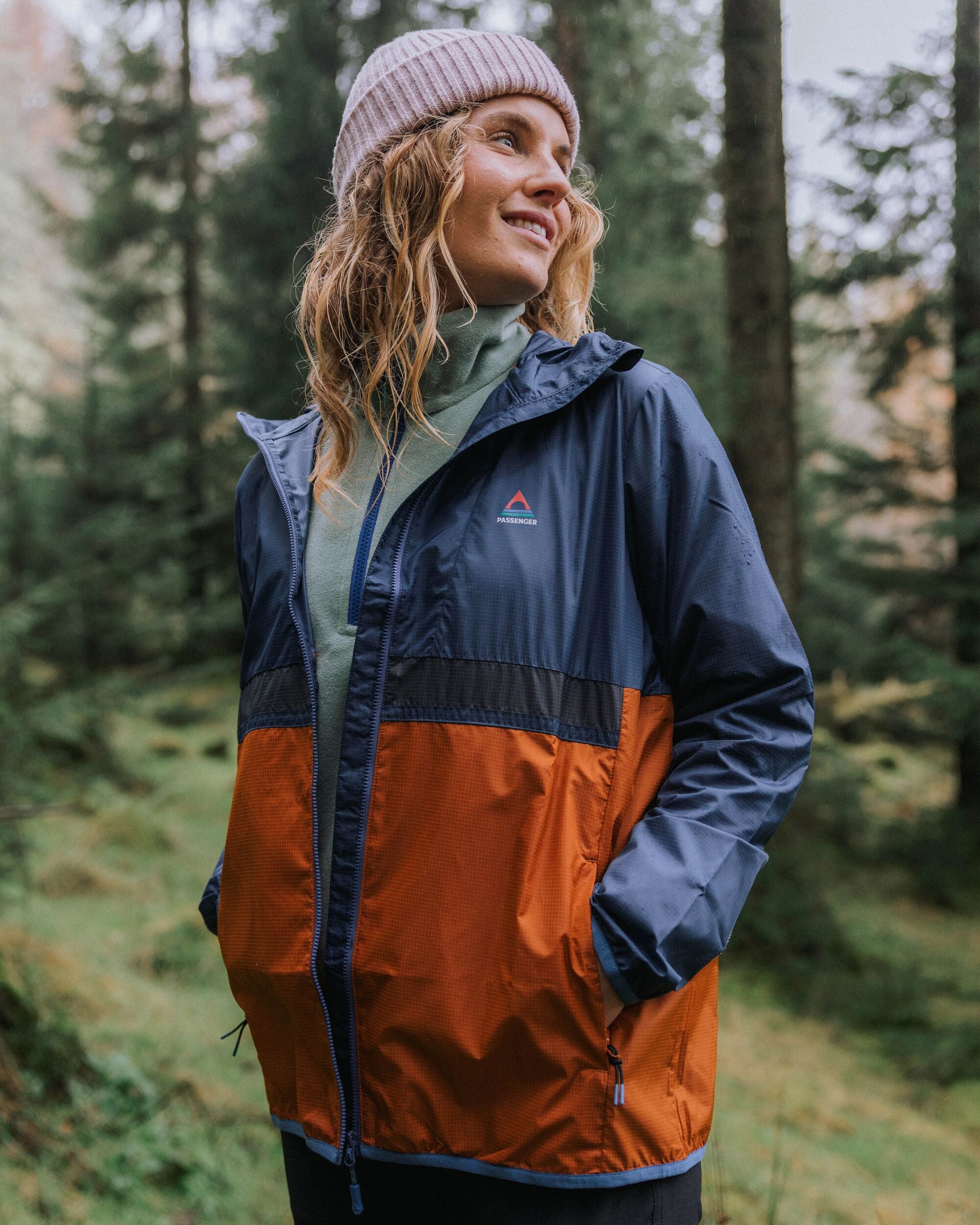 Viento Windshell Jacket Dark Denim/Sunset Orange – Passenger
