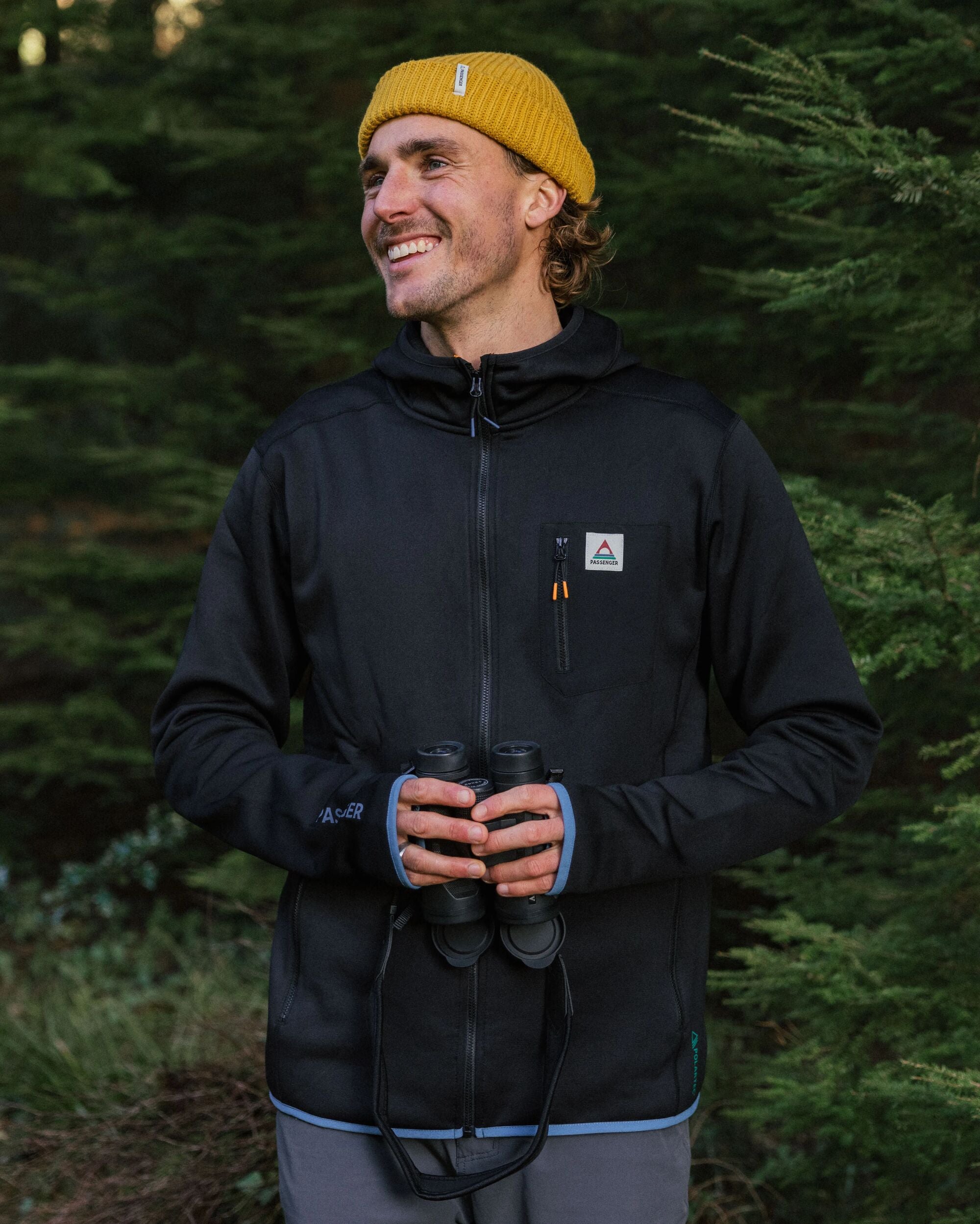 Solitude Recycled Polartec® Fleece Hoodie Black – Passenger