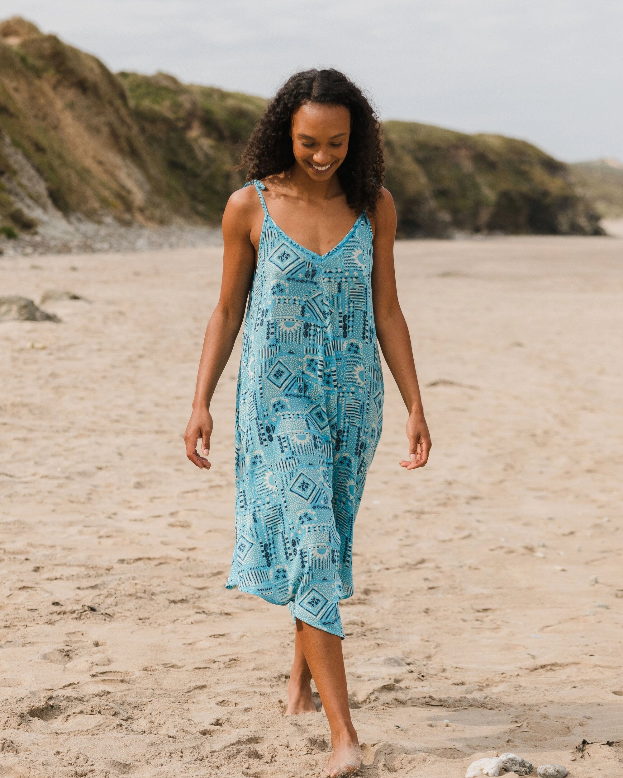 Copetín Jumpsuit - Vintage Patchwork Blue Pool - Lifestyle