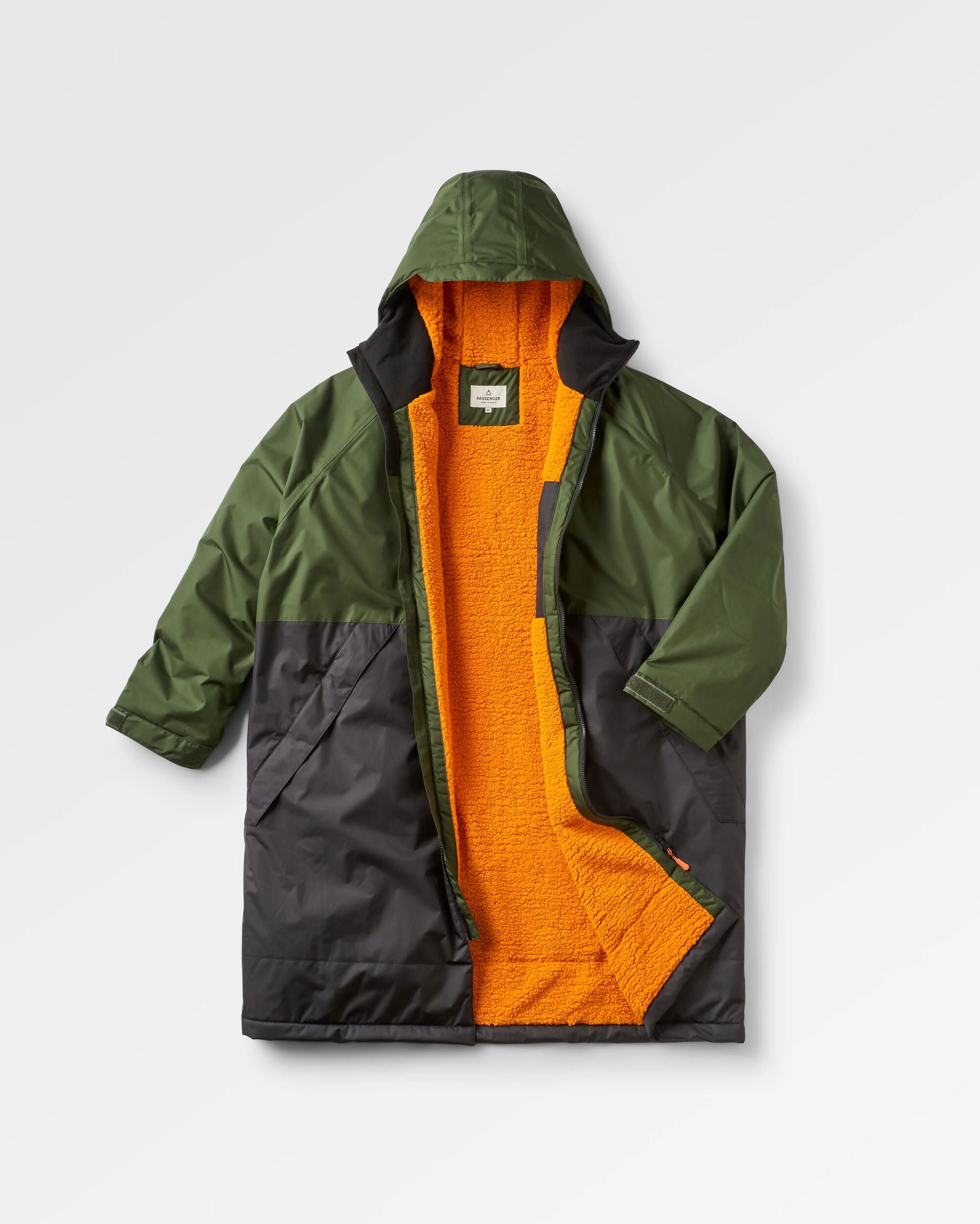 Tempest Recycled Waterproof Changing Robe - Fir Tree/ Black - Flatlay