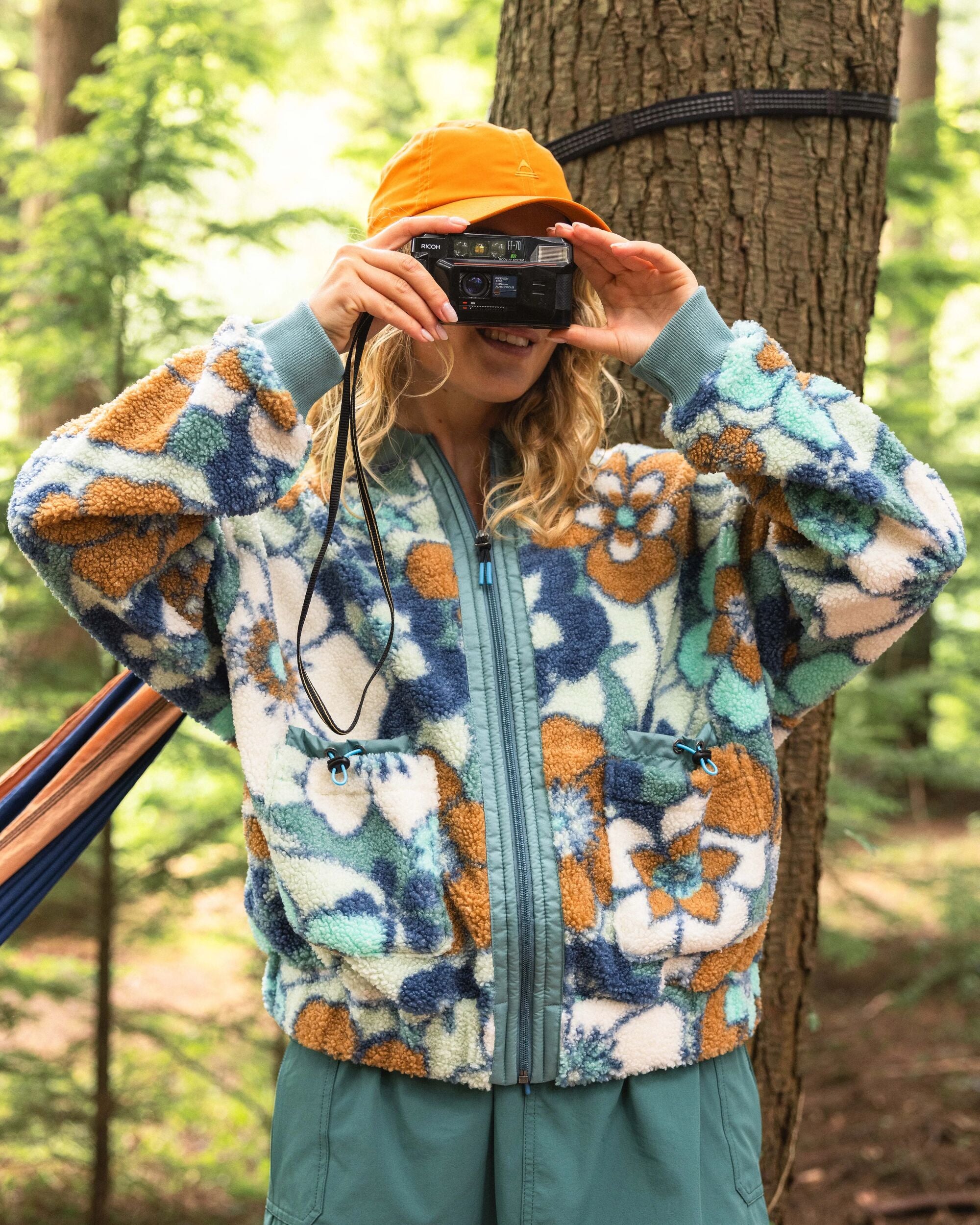 Lucia Sherpa Fleece Vintage Floral Aqua – Passenger