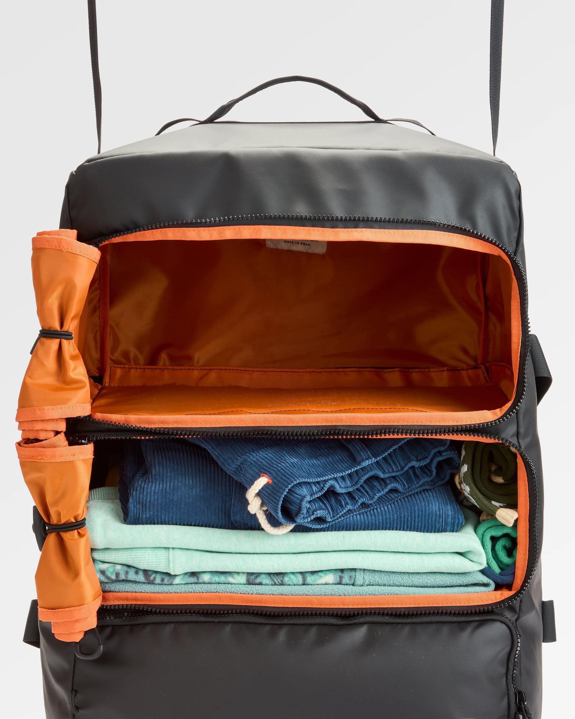 Vandrobe Recycled Duffel - Black - Flatlay