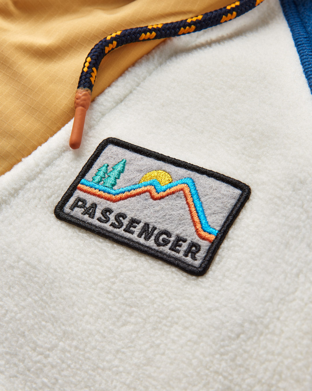 Alexander Hooded 1/2 Zip Recycled Polar Fleece - Egret