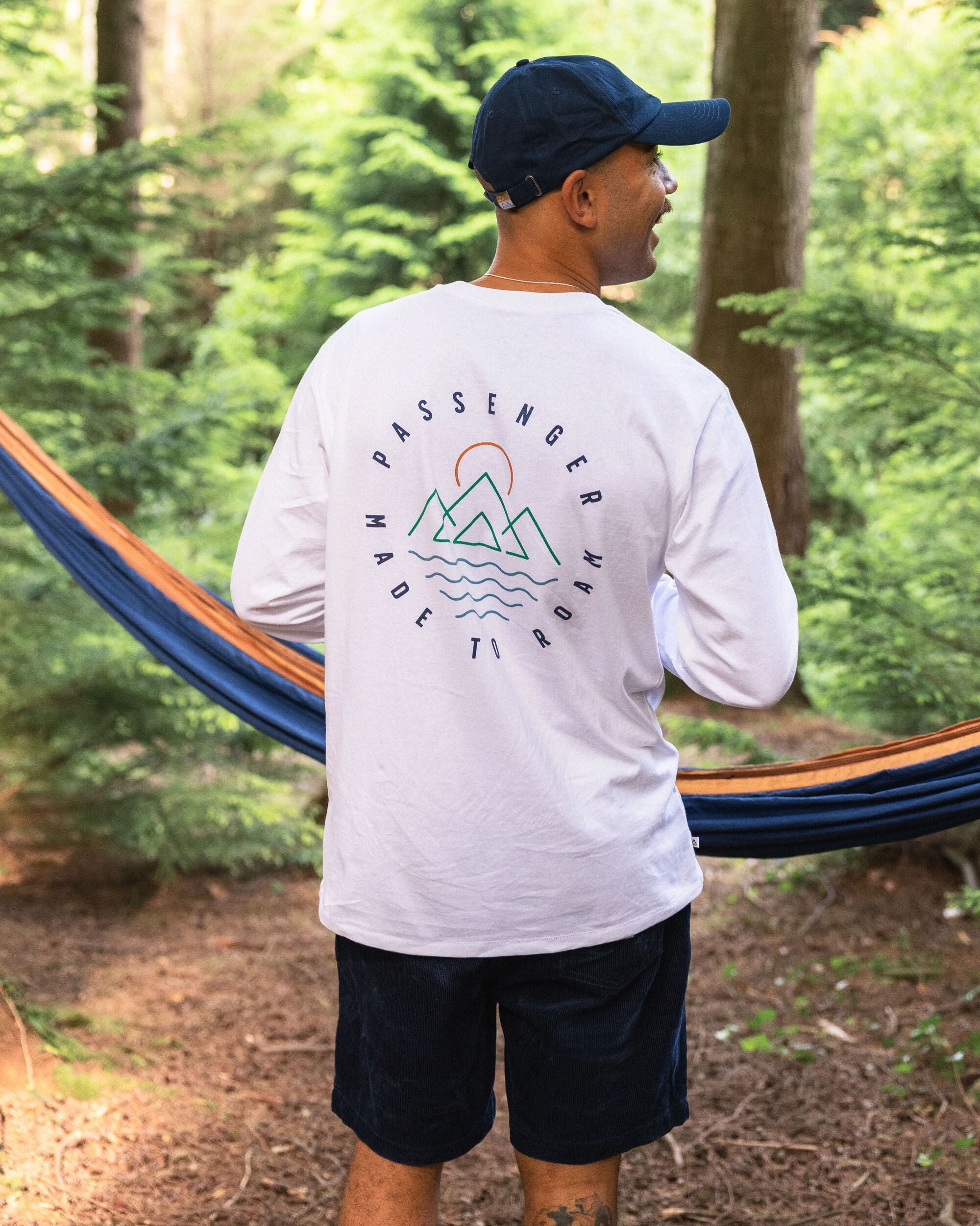 Escapism LS T-Shirt White – Passenger