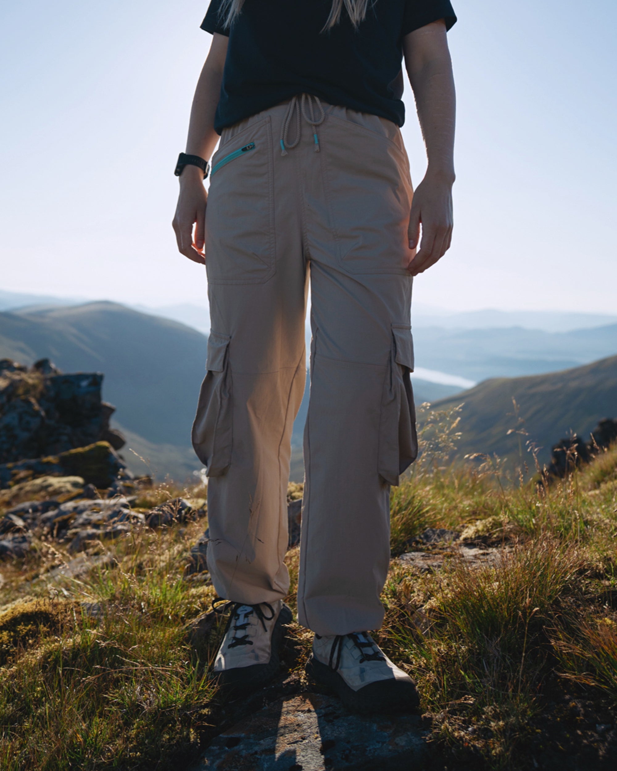 Hydrilla Light Trouser - Simply Taupe - IGC