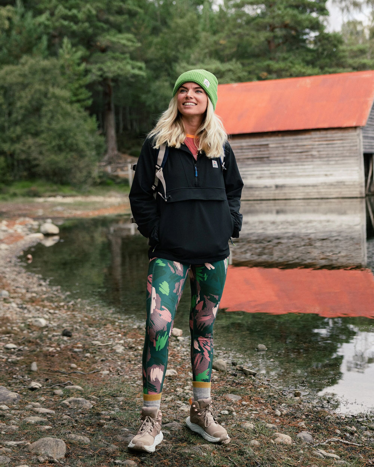 Ocean Recycled Softshell Anorak - Black - Lifestyle