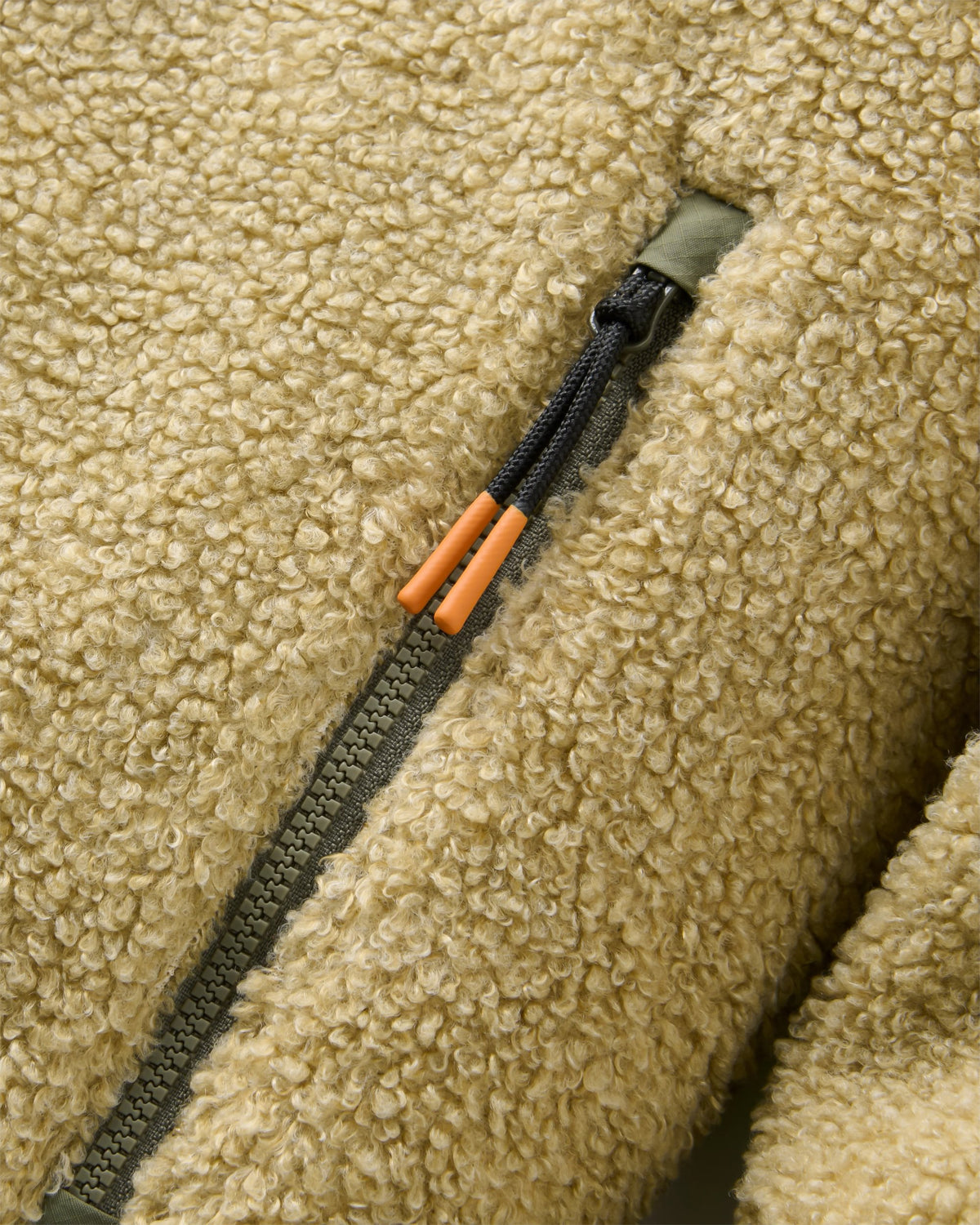 Wide Pine Windproof Fleece - Oatmeal - Flatlay