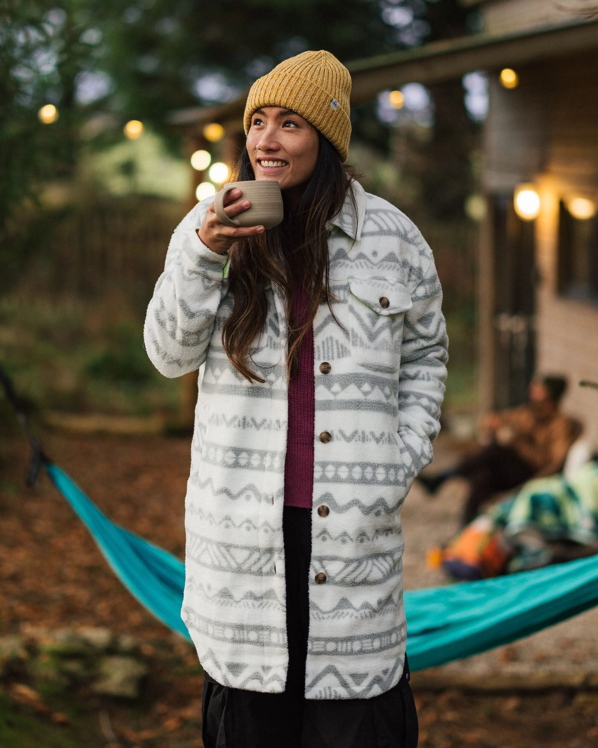 Cloudy Recycled Sherpa Fleece Shirt Mountain Geo Vintage White