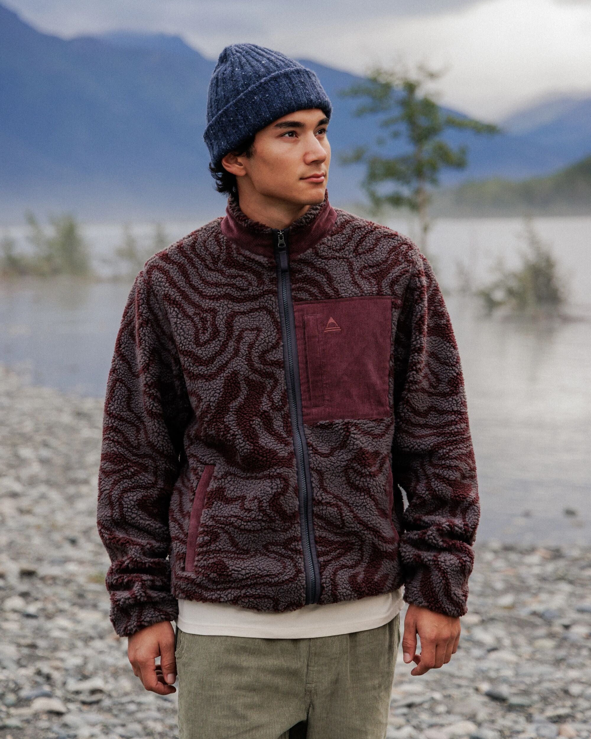 Trekker Deep-Pile Sherpa Fleece Strata Swirl Brambleberry – Passenger