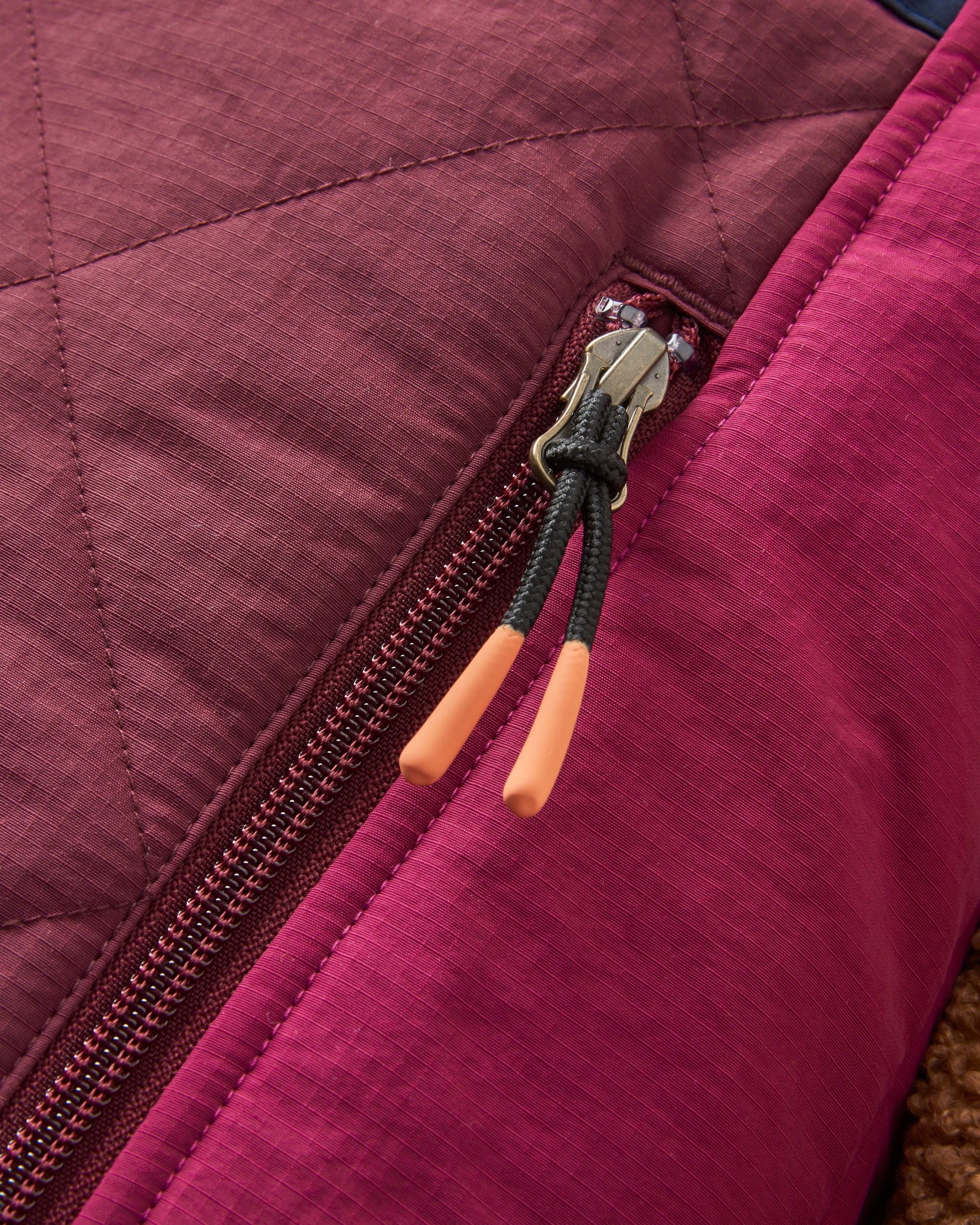 Lara Quilted Jacket - Toffee/Fig - Flatlay