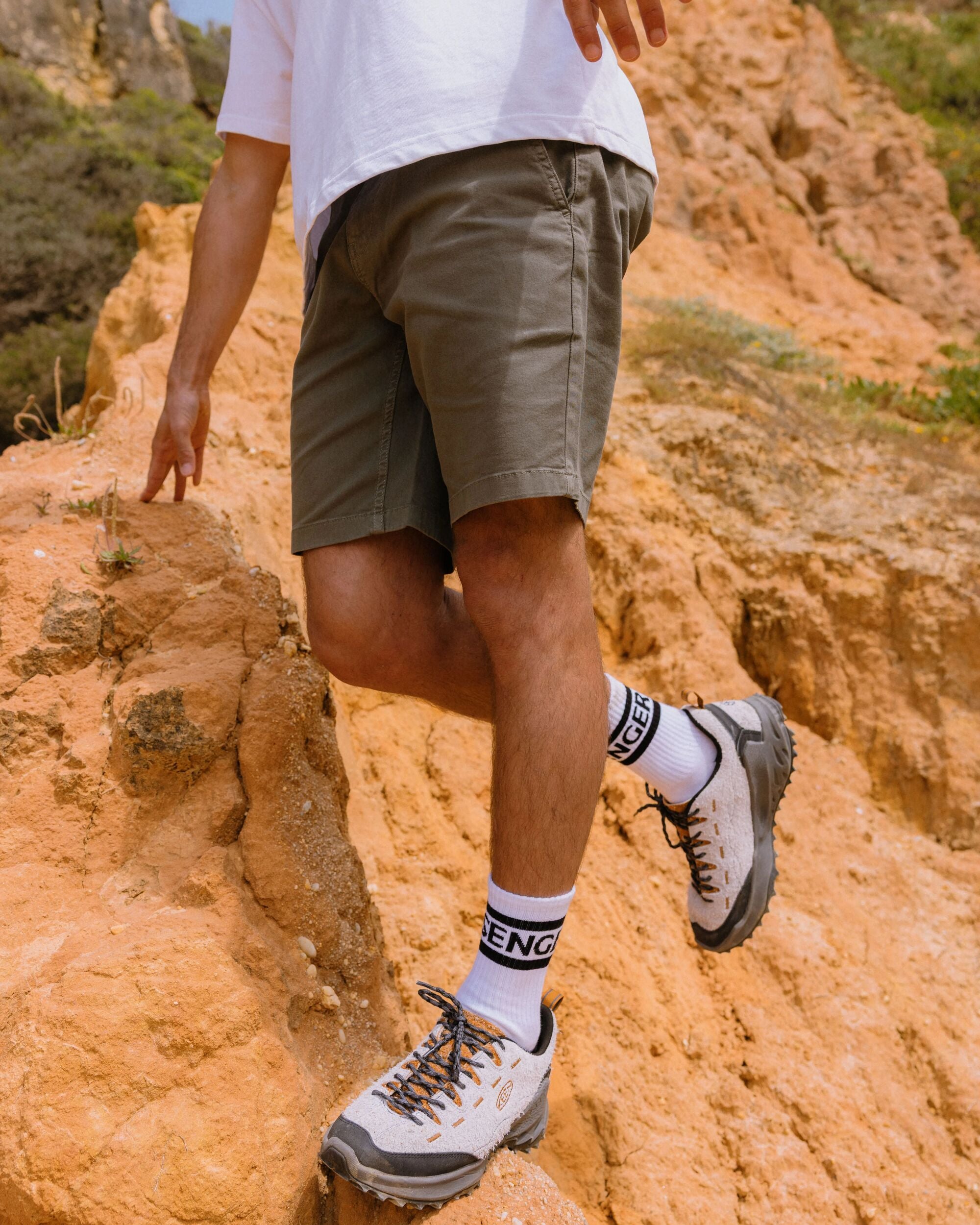 365 Cotton Short Dusty Olive – Passenger