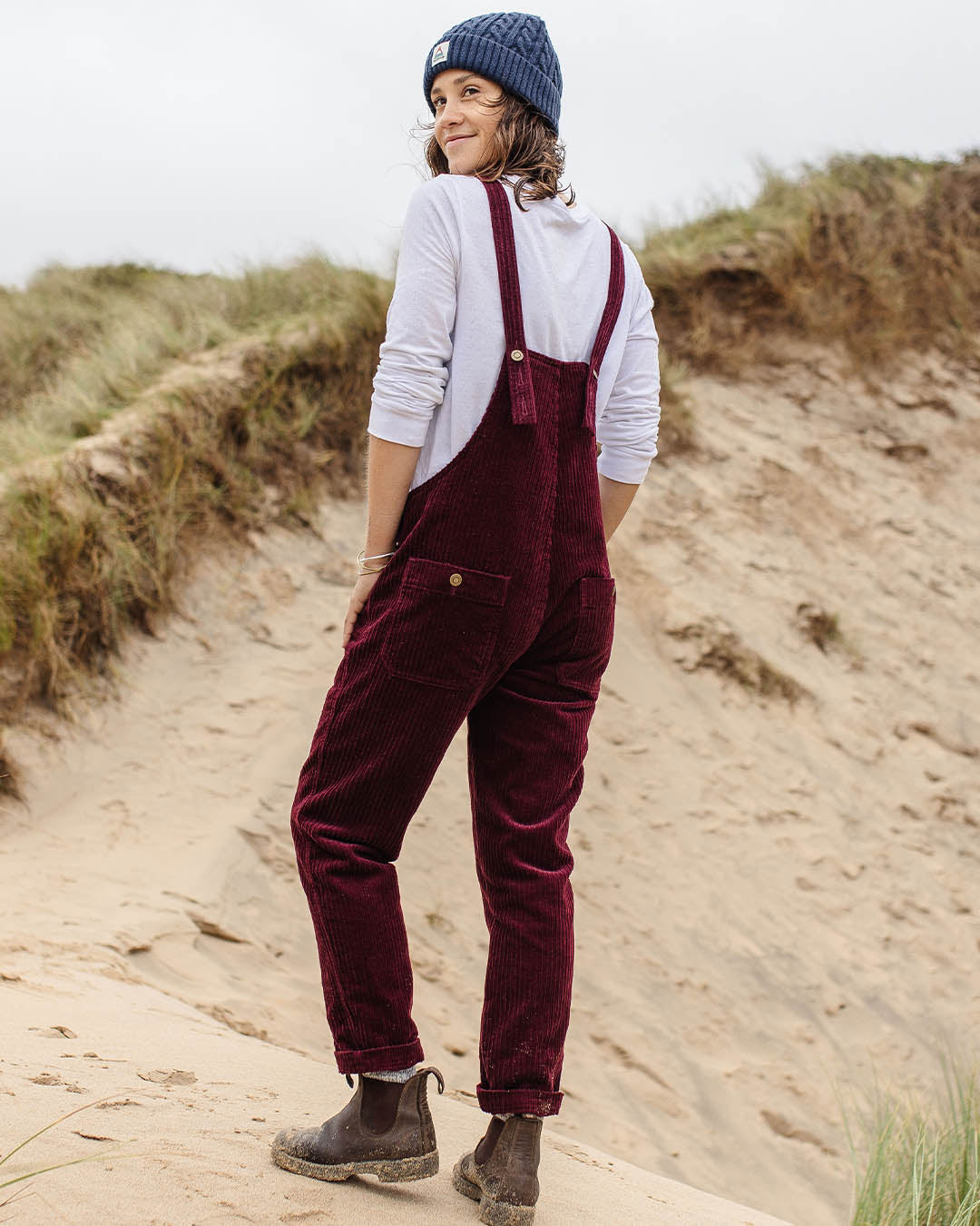 Tiaga Cord Dungarees Windsor Wine Passenger Tiaga Cord Dungarees Windsor Wine Passenger