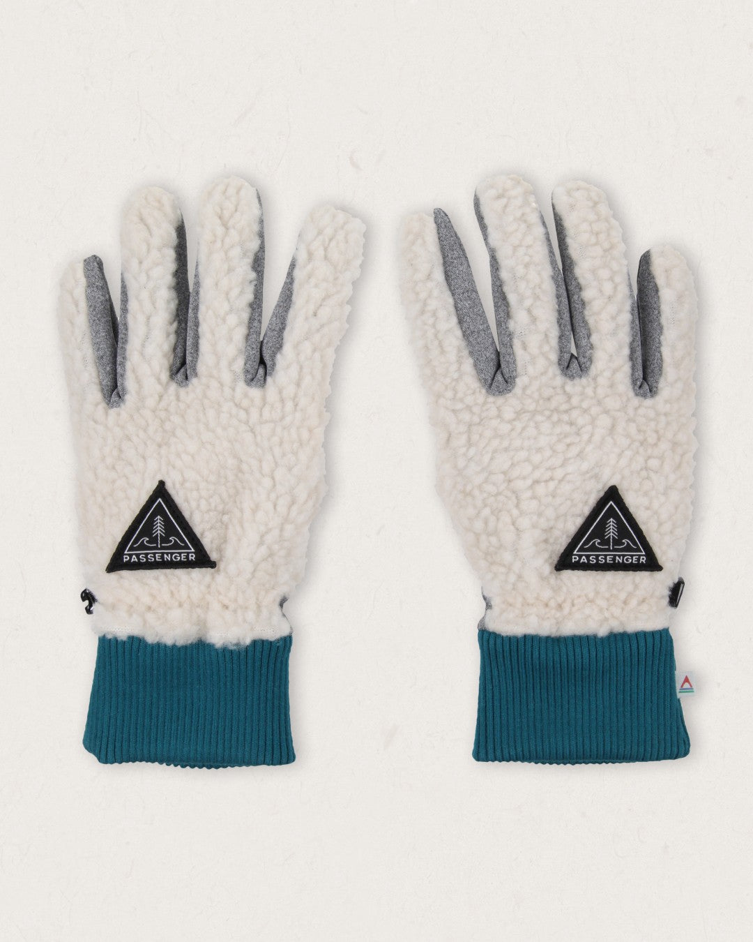 Snowfall Sherpa Gloves Warm Ivory – Passenger