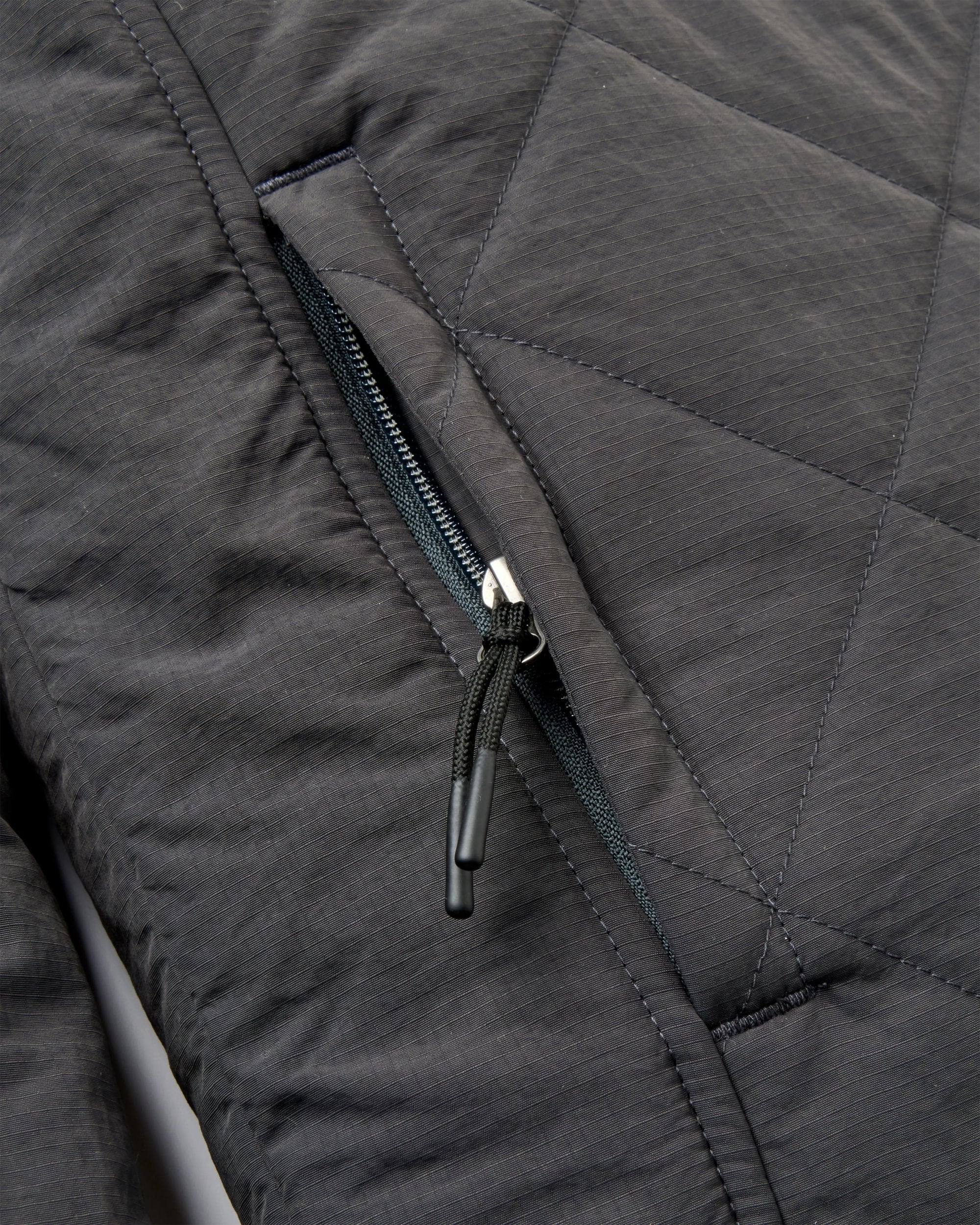 Ocean Insulated Anorak - Faded Black - Flatlay