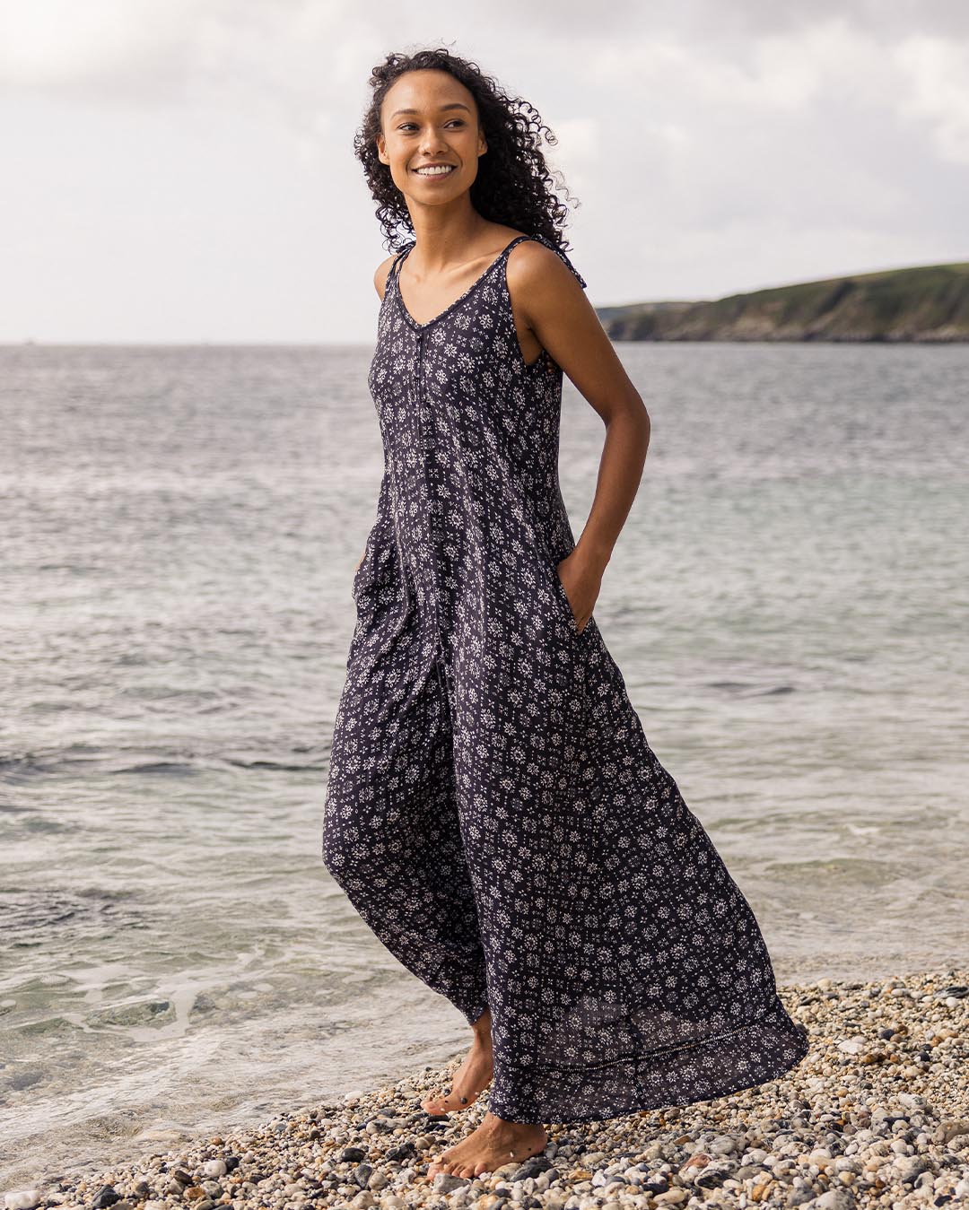 Breeze Maxi Dress Simple Tile Faded Black – Passenger