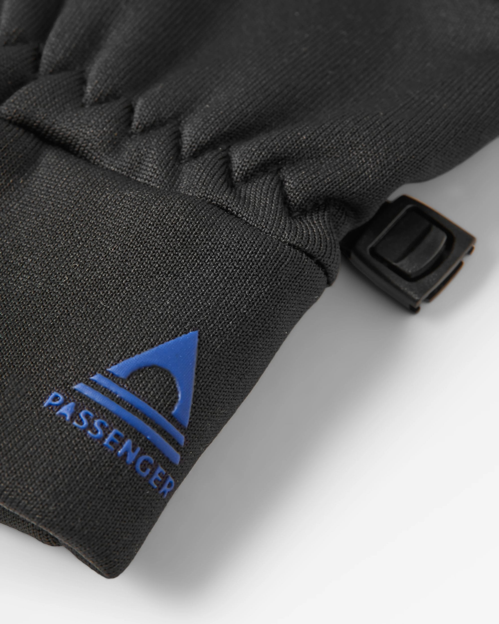 Wintergreen Recycled Polartec® Thermal Gloves - Black - Flatlay