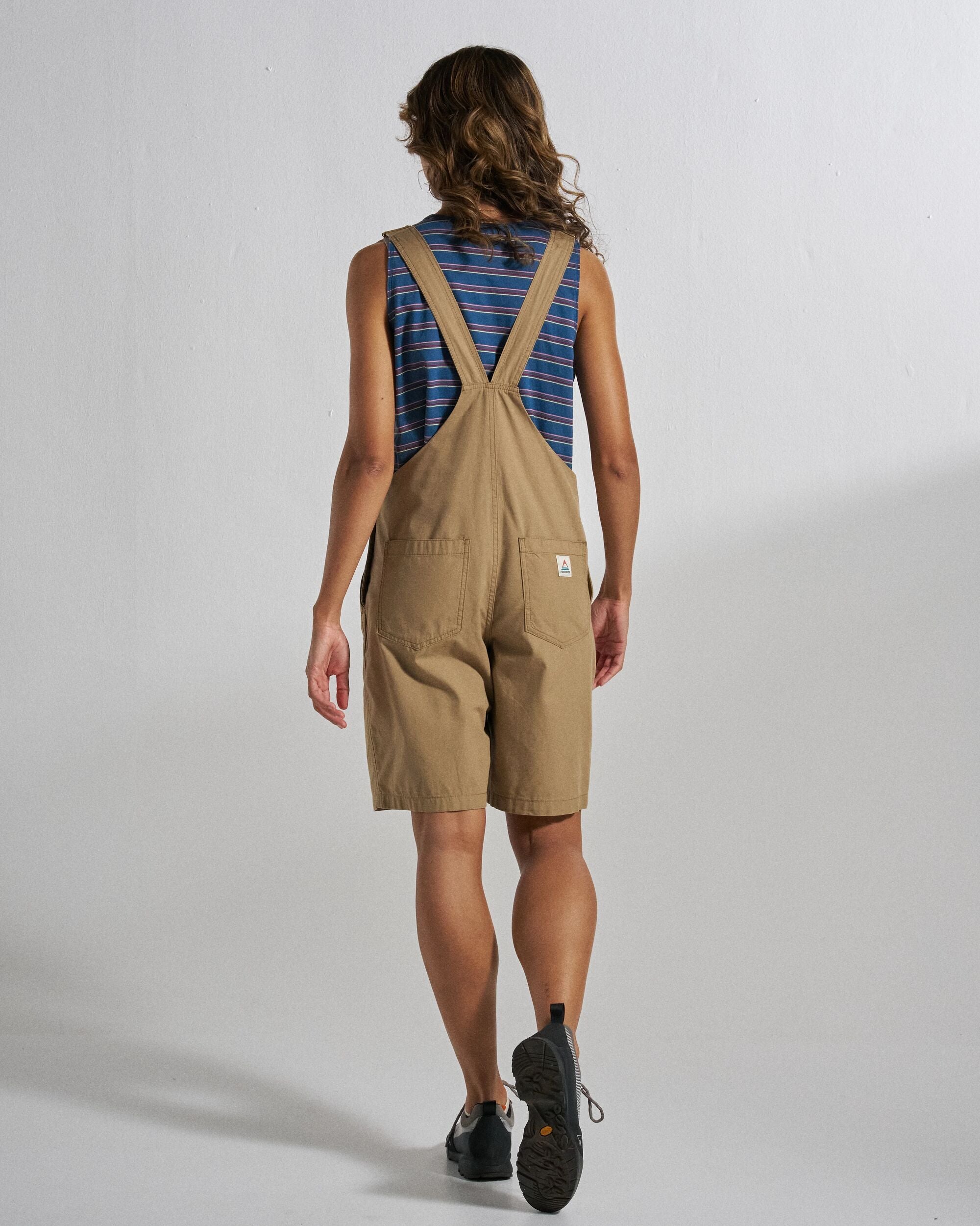 Shuffle Light Cotton Short Dungarees - Elmwood - Studio Model