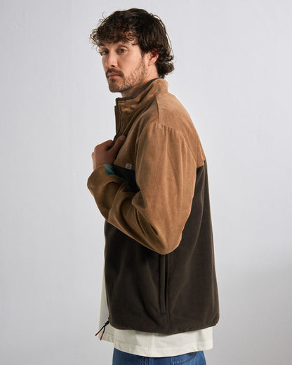 Somewhere Recycled Fleece - Caramel/Espresso - Studio Model