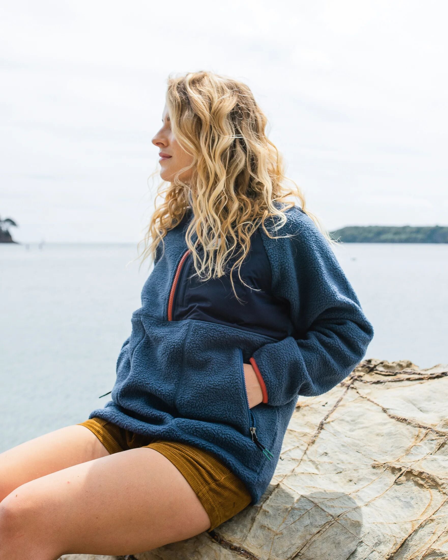 Home Recycled Sherpa Fleece - Dark Denim - Lifestyle