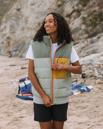 Inspire Recycled Insulated Gilet - Pistachio - Lifestyle