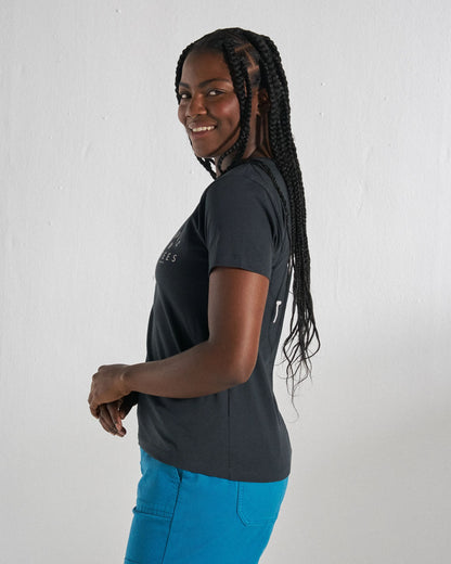 Penida T-Shirt - Black - Studio Model