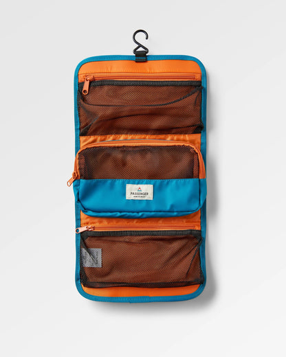 Drop Recycled Wash Kit - Tidal Blue - Flatlay