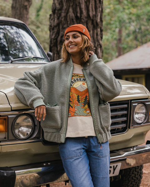 Lucia Sherpa Fleece Pistachio – Passenger