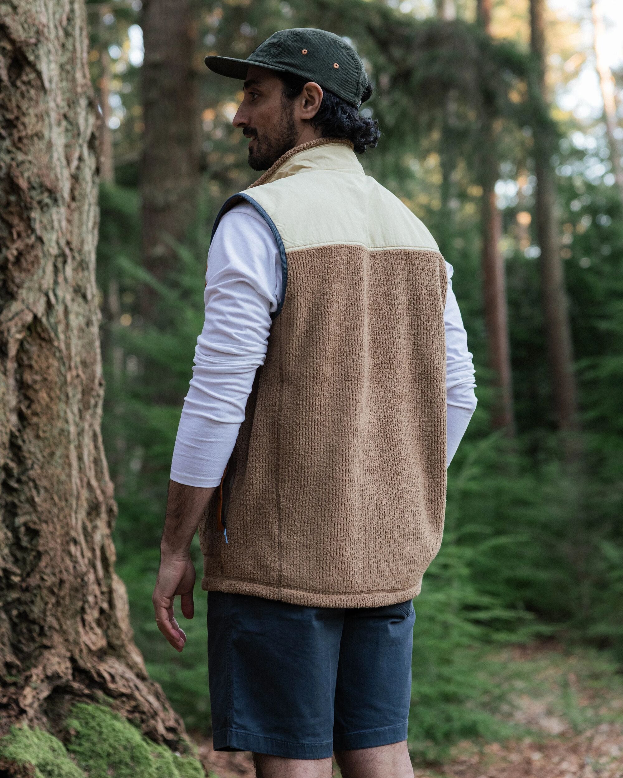 Venturescape Men's Fleece Vest Caramel/Desert – Passenger