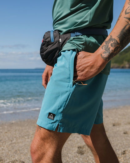 Sandune Trail Short - Blue Pool - Lifestyle