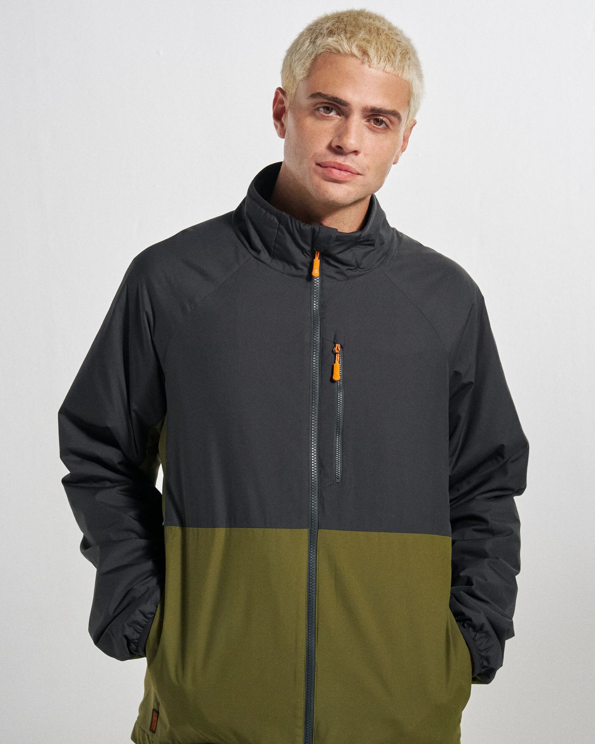 Daybreak Lightweight Thermore® Insulated Hoodless Jacket - Faded Black/Khaki - Studio Model