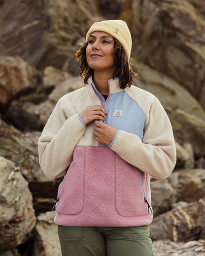 Home Sherpa Fleece - Oatmeal/Pink haze - Lifestyle