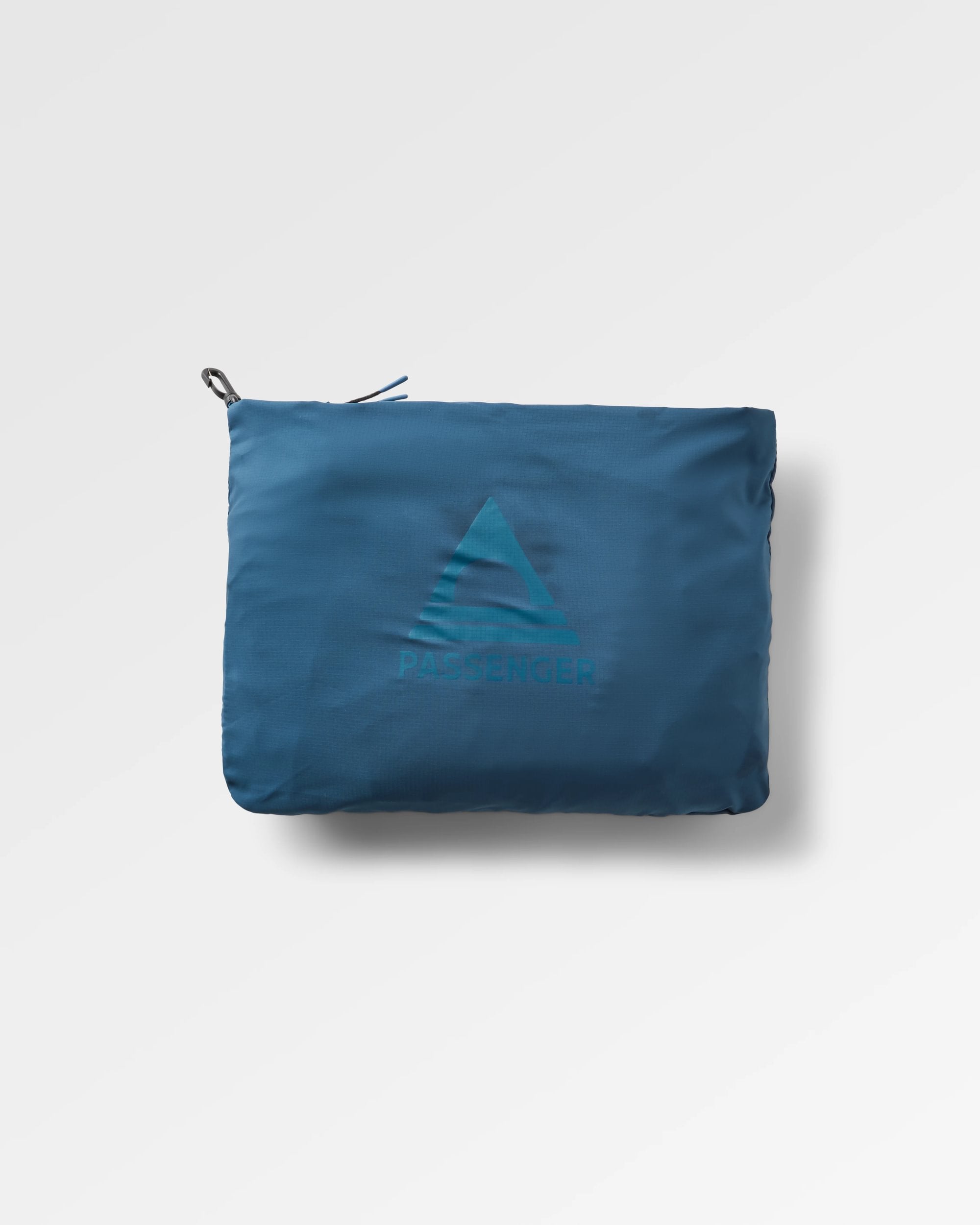 Daybreak Lightweight Recycled Thermore® Insulated Gilet - Rich Navy/Dark Denim/Arctic - Flatlay