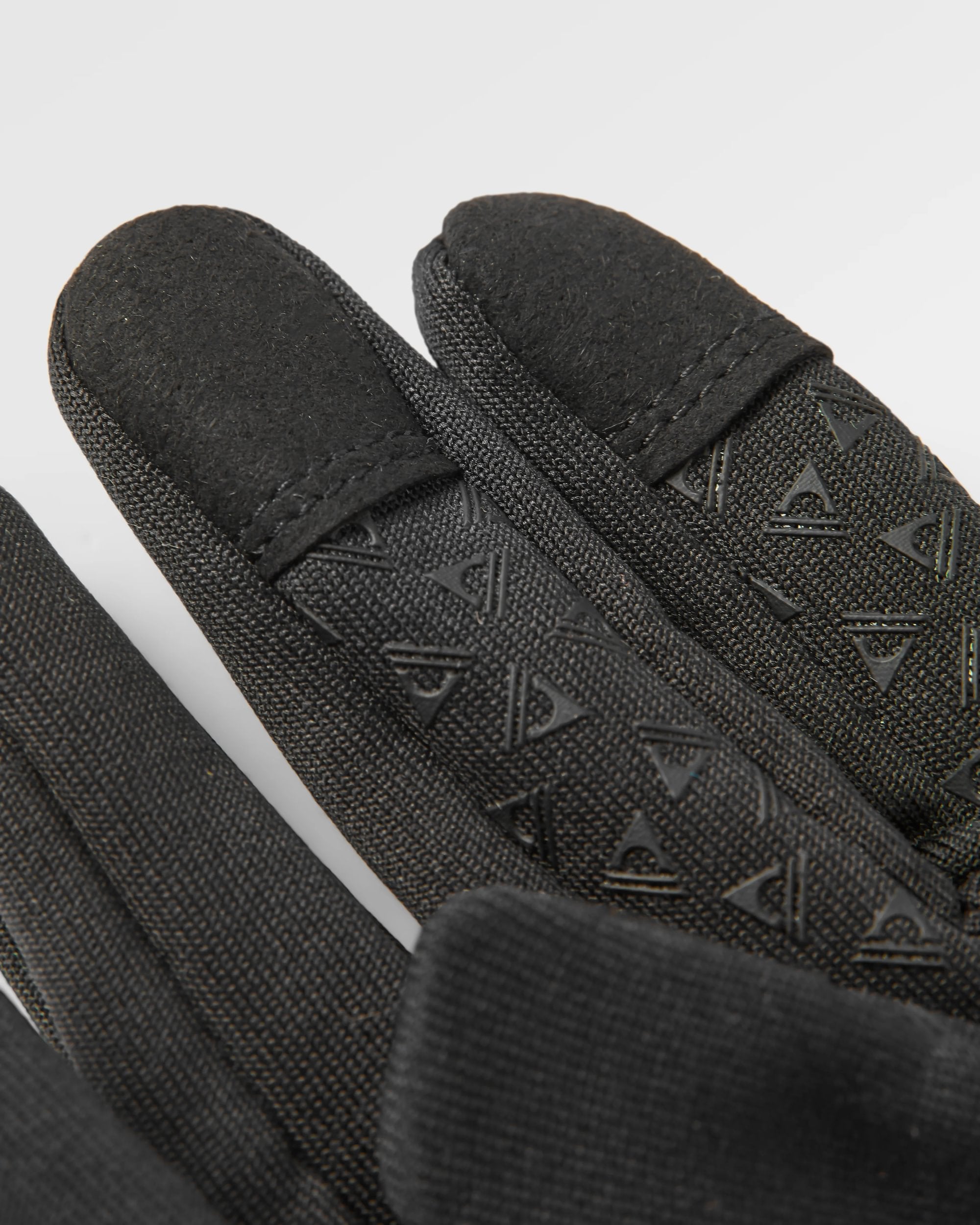 Wintergreen Polartec® Thermal Gloves Black – Passenger