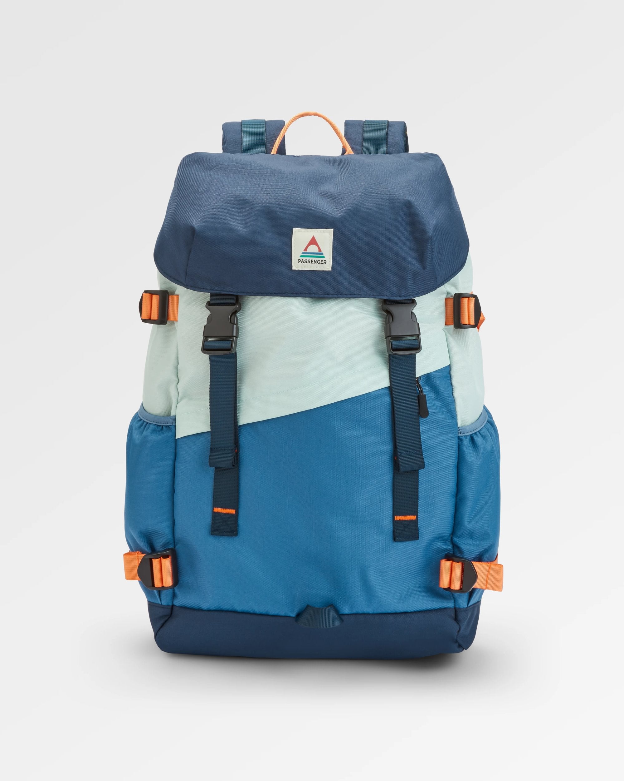 Moonlight Color Backpack Boondocker 26L Backpack Rich Navy/Surf Spray/Moonlight Blue – Passenger