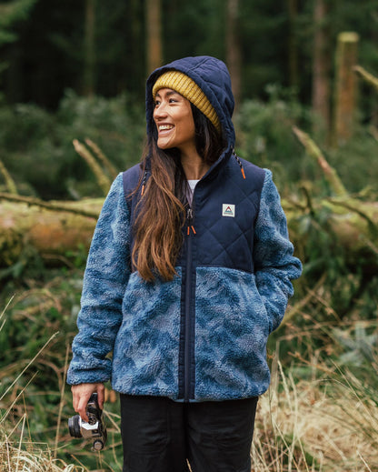 Sefton Recycled Deep-Pile Sherpa Full Zip Fleece - Abstract Mountain Blue Steel - Lifestyle