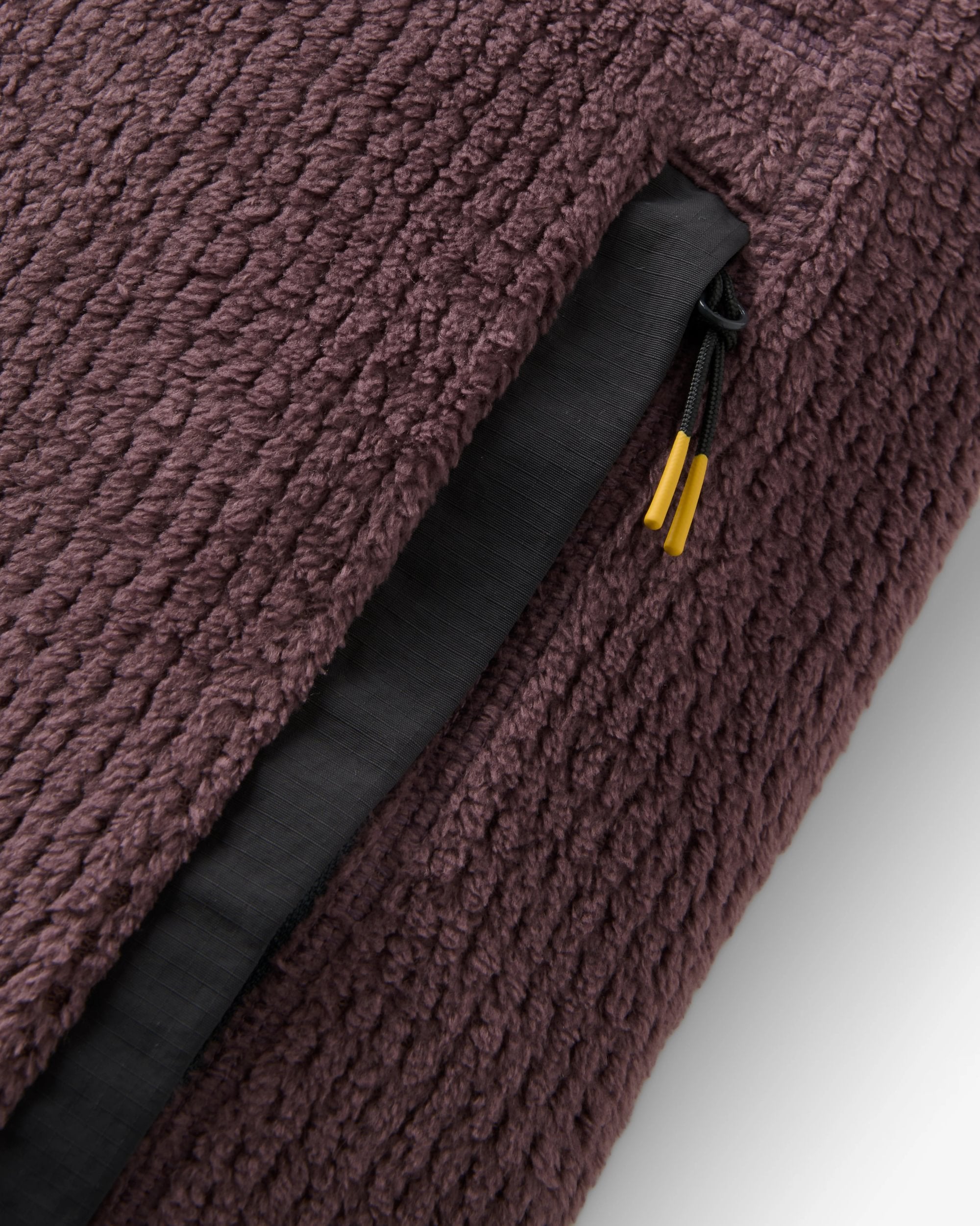 Venturescape Men's Fleece Vest - Brambleberry - Flatlay
