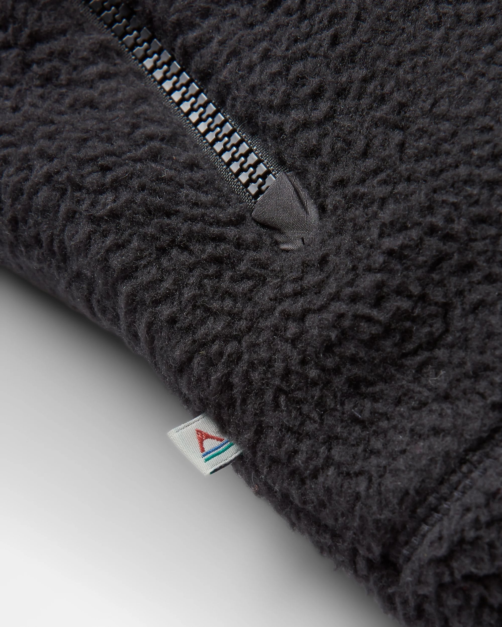 Offgrid Recycled Sherpa Fleece Vest - Black - Flatlay