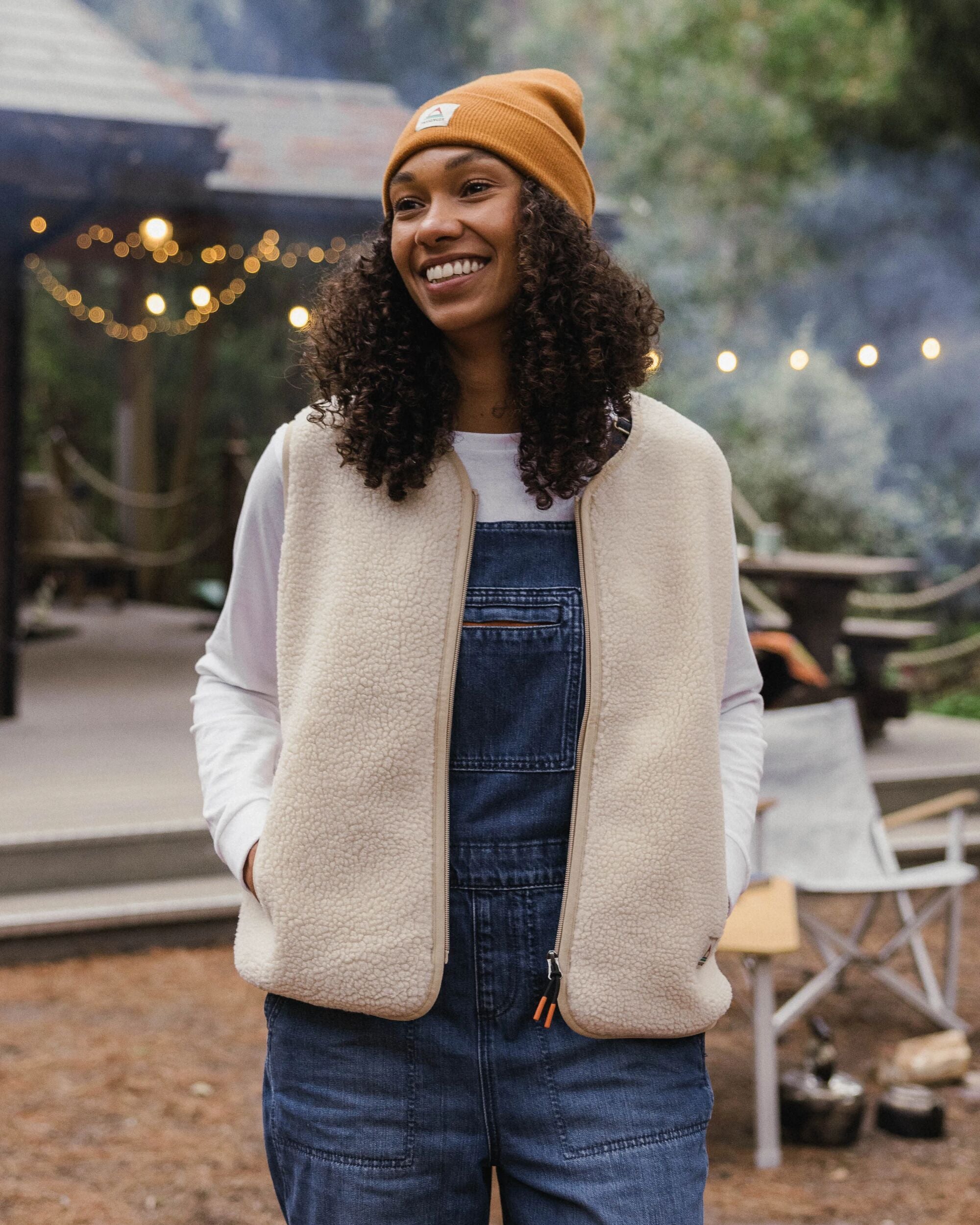 Tawny Collarless Deep-Pile Sherpa Gilet Oat – Passenger