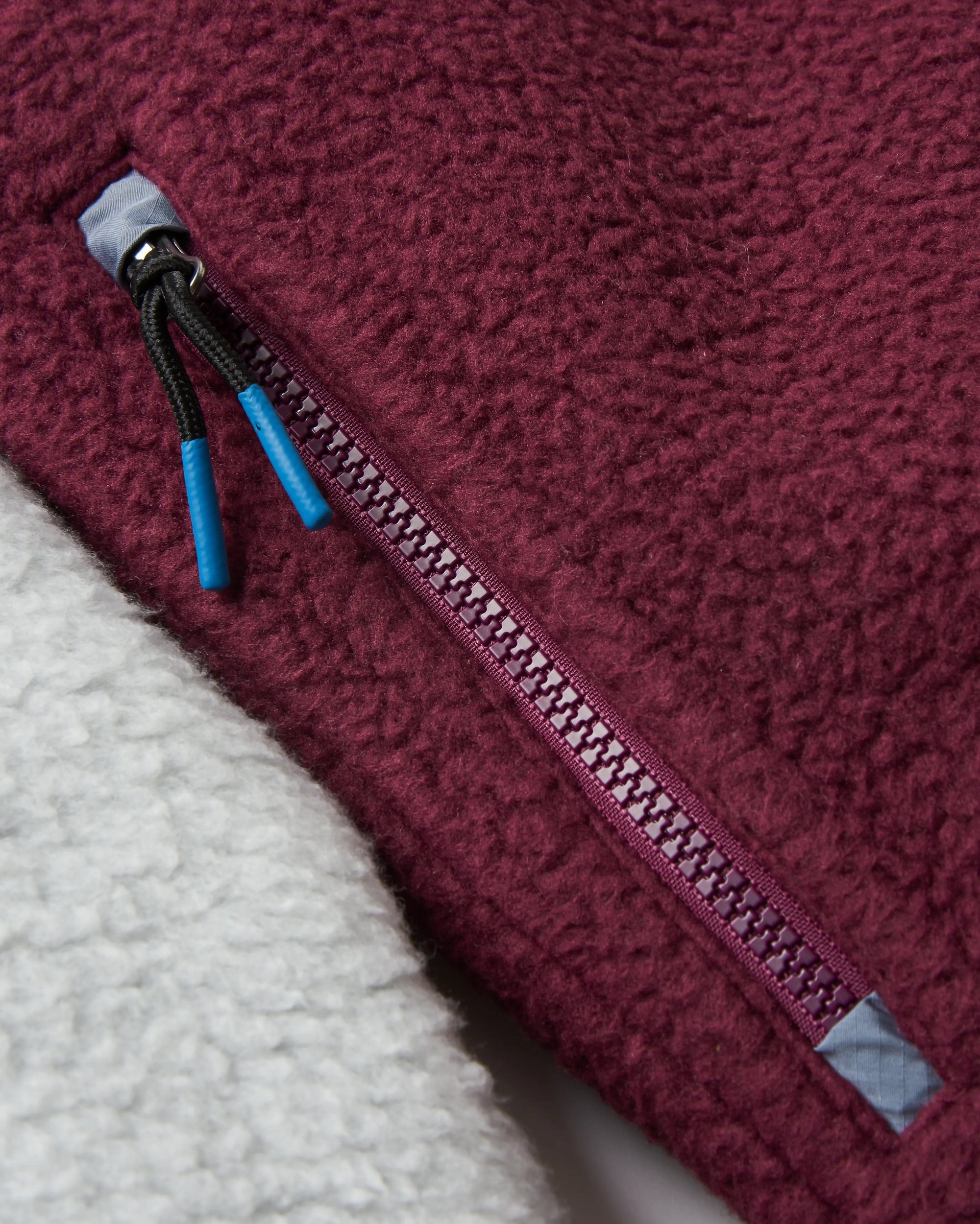 Offgrid 1/2 Zip Recycled Sherpa Fleece - Grey Marl/Fig - Flatlay