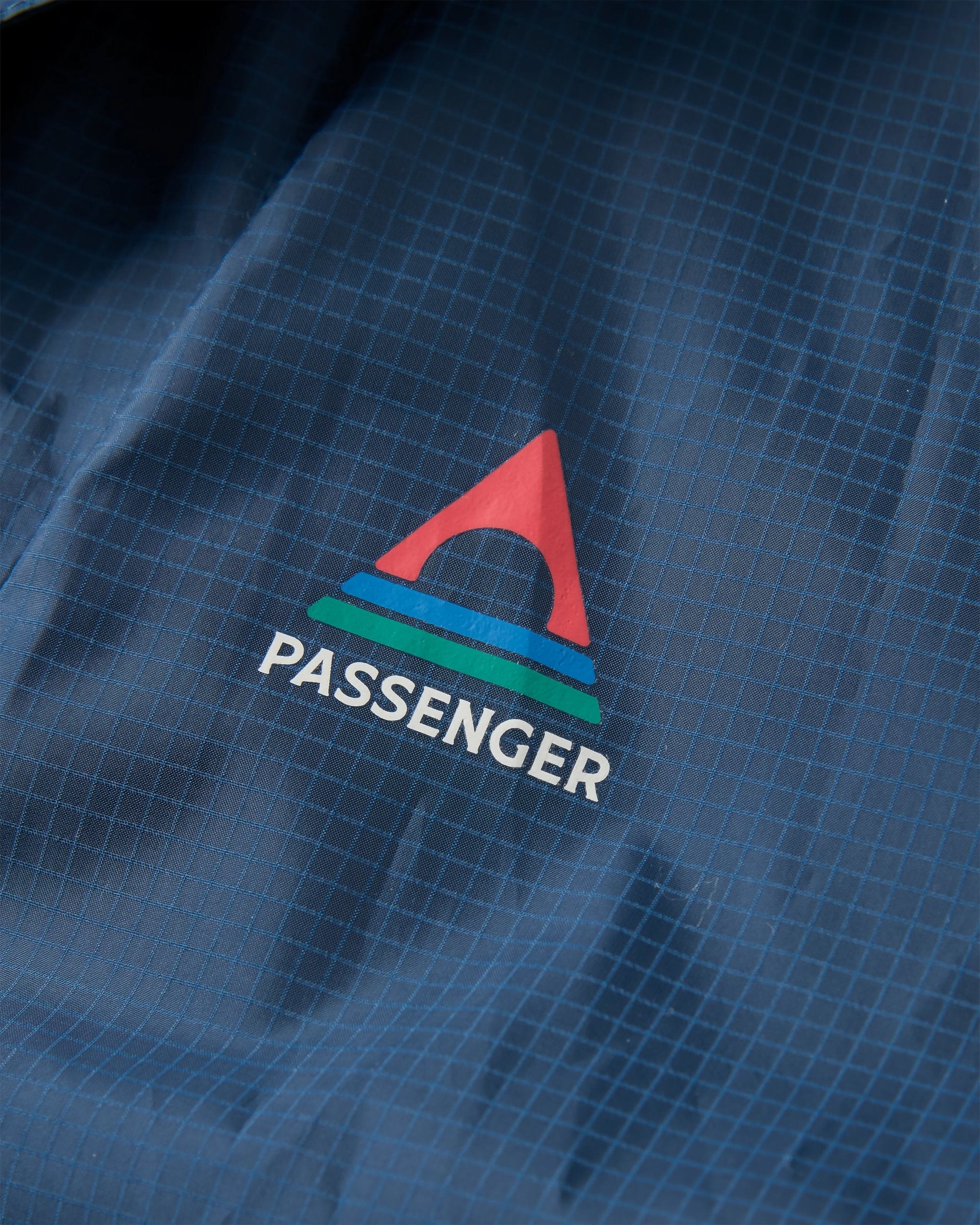 Viento Recycled Windshell Jacket - Dark Denim/Sunset Orange - Flatlay