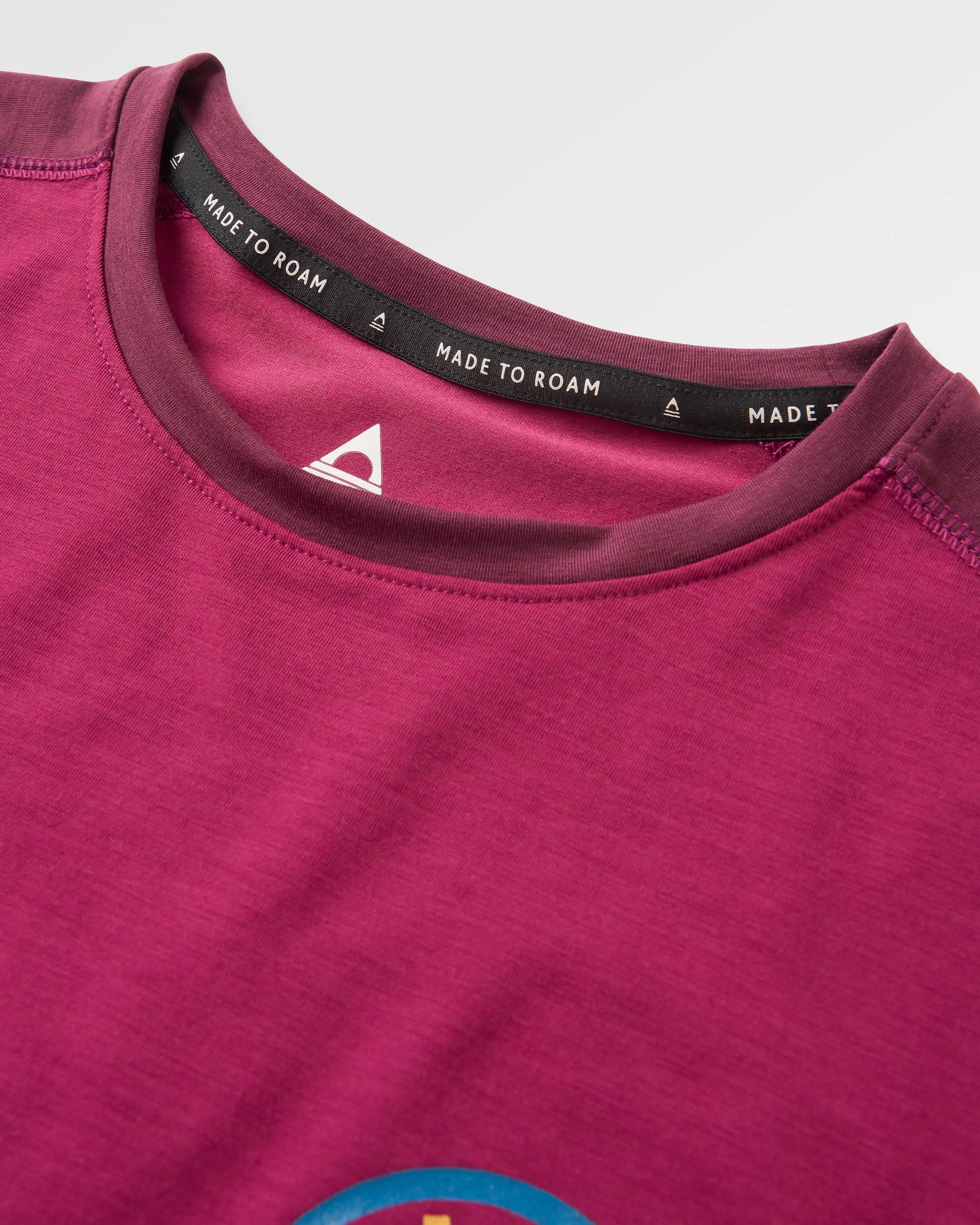 Chase The Light Active LS T-Shirt - Wild Berry  - Flatlay