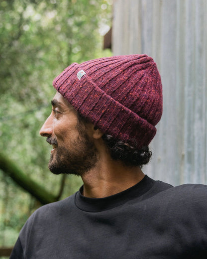 Fisherman Merino Wool Beanie - Wine - Lifestyle - Male