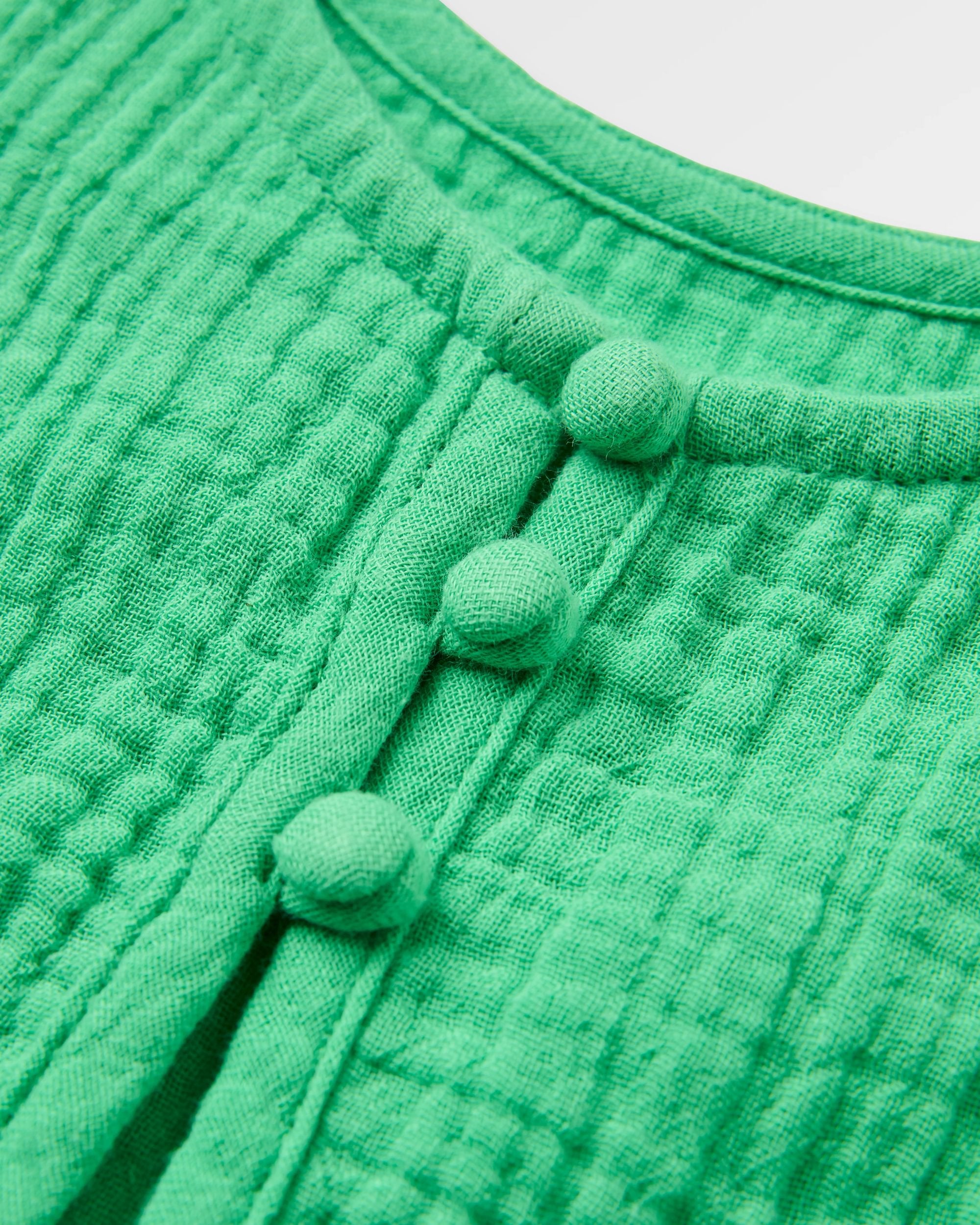 Waveney Cotton Top - True Green - Flatlay