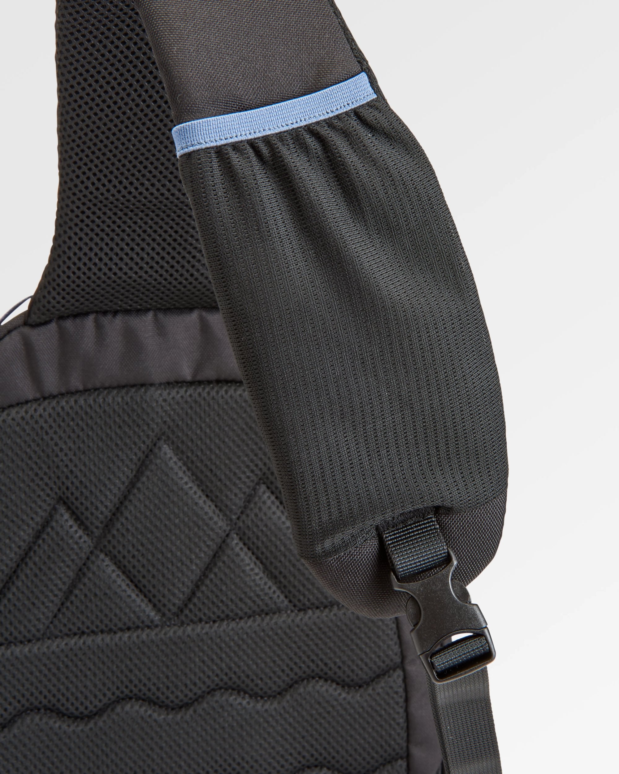 Boondocker Recycled Sling 8L - Black - Flatlay