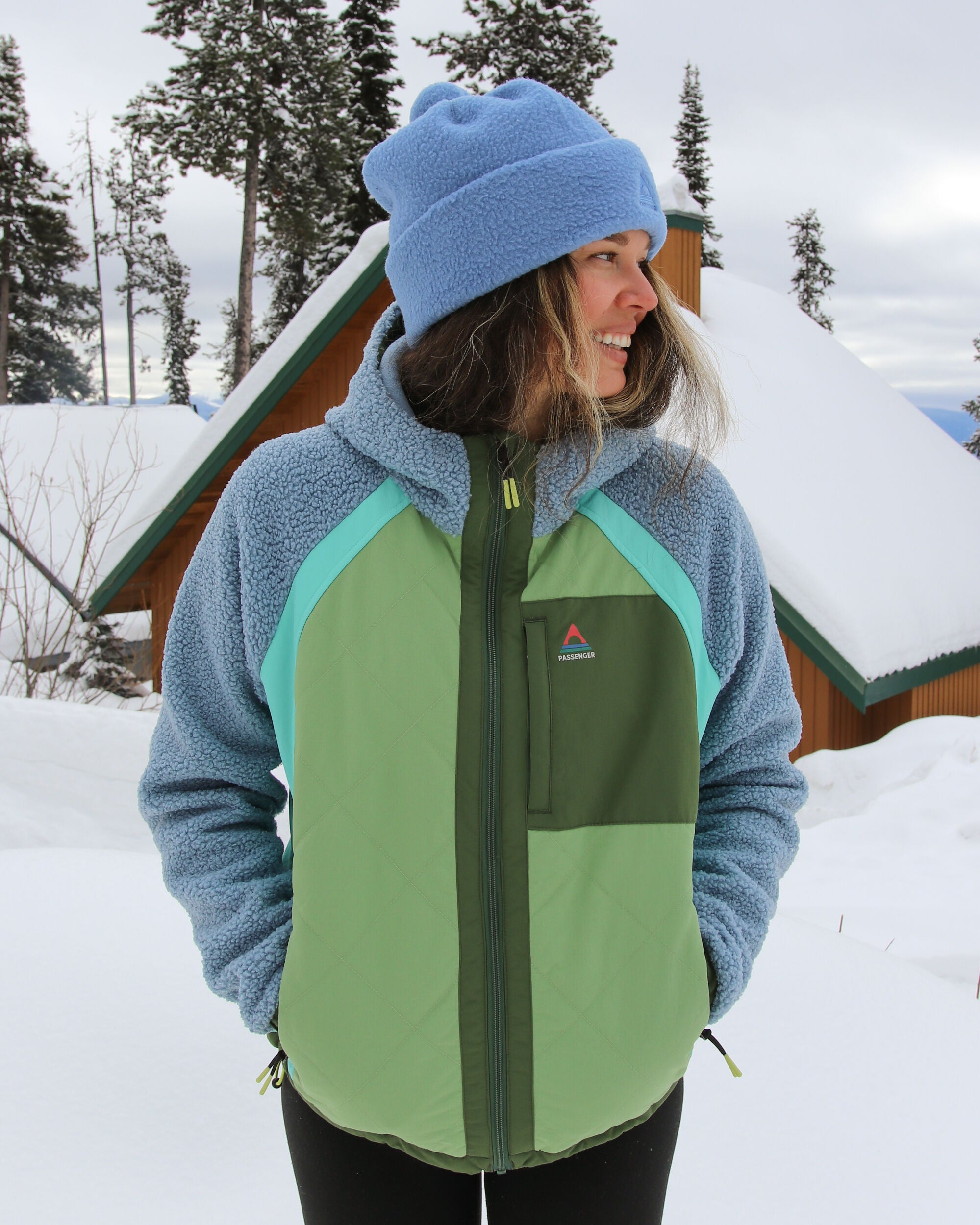 Lara Quilted Jacket Faded Denim/Stem Green – Passenger