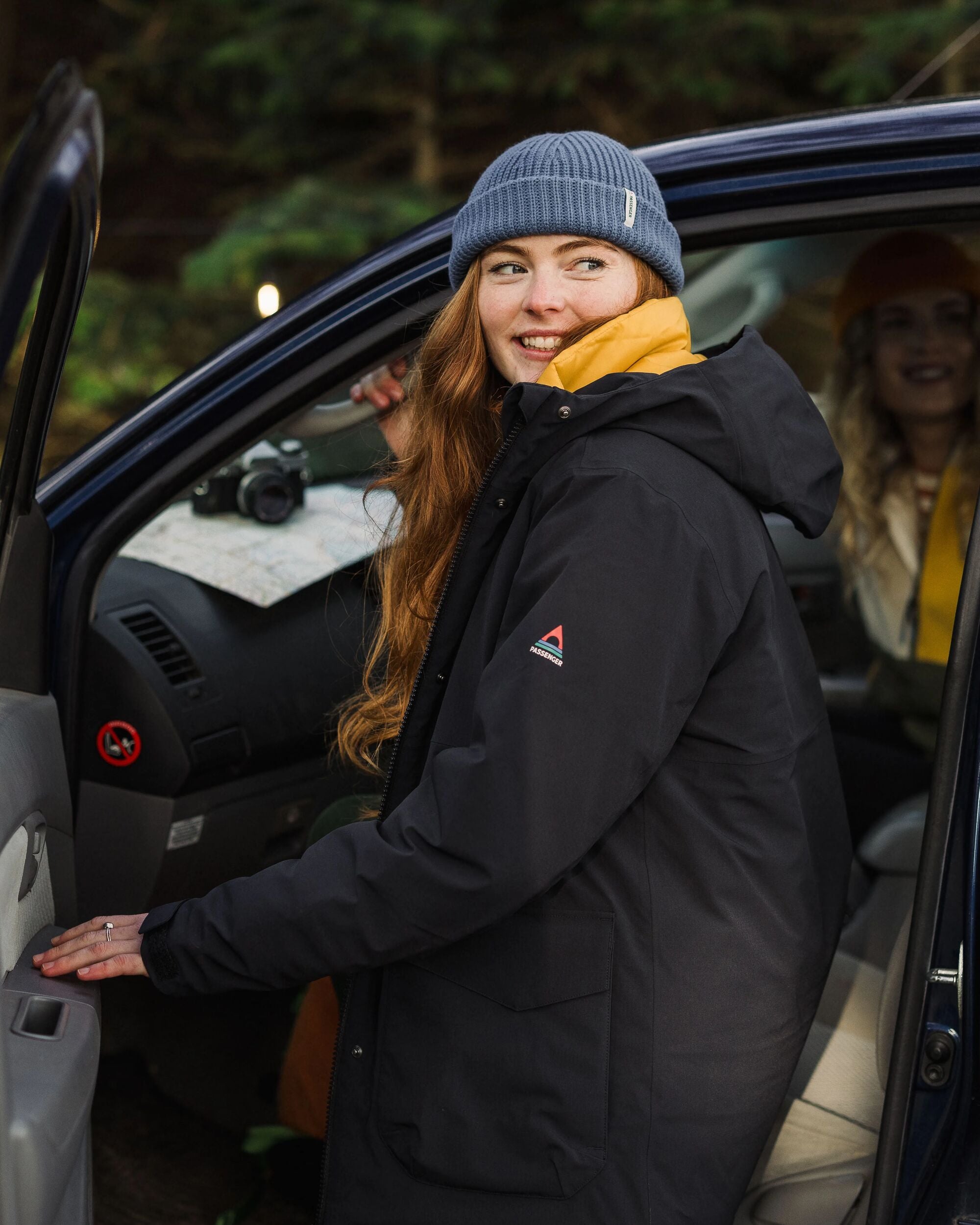 Telluride Waterproof Parka - Black - Lifestyle