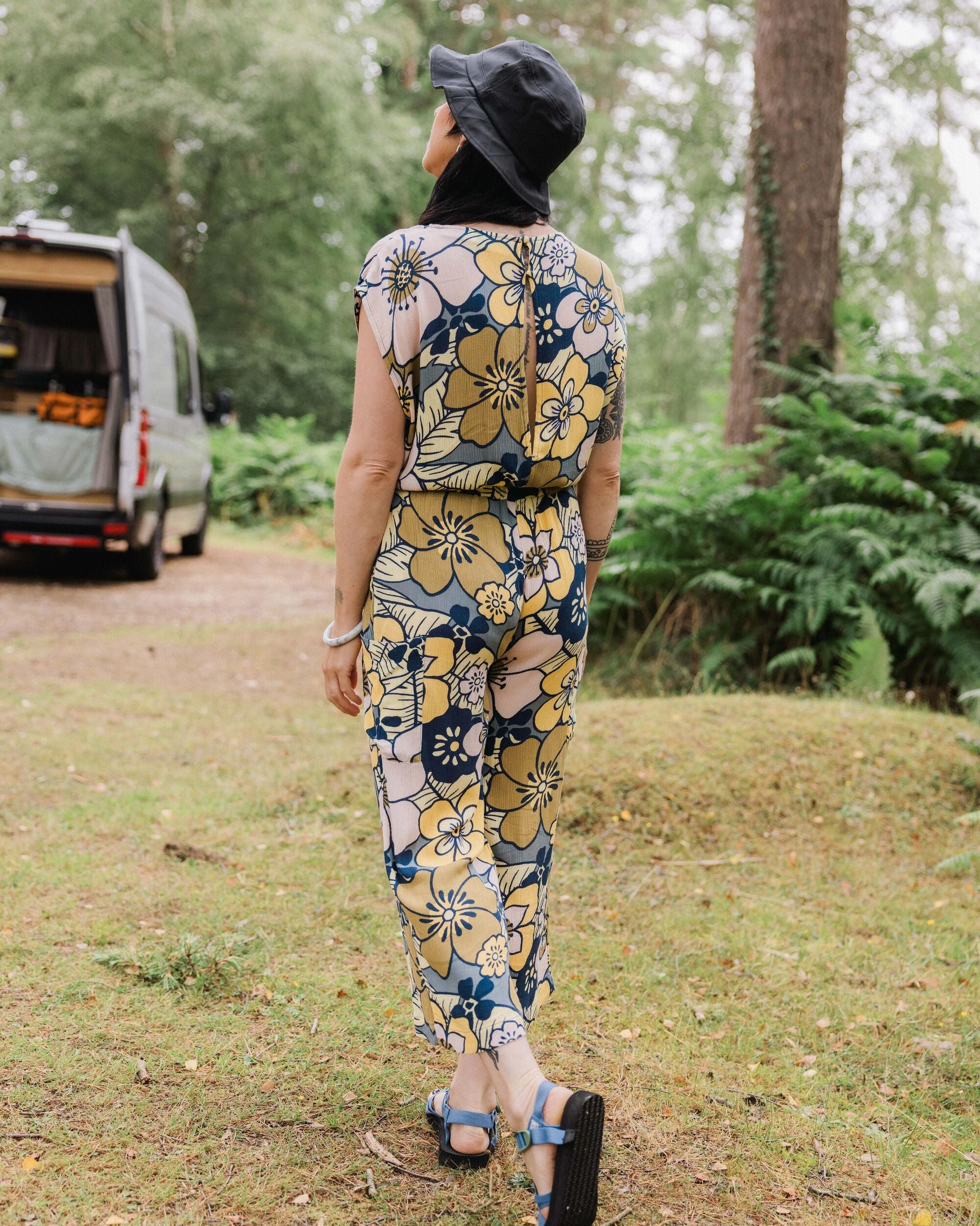 Thimbleberry Jumpsuit Vintage Floral Sunlight – Passenger