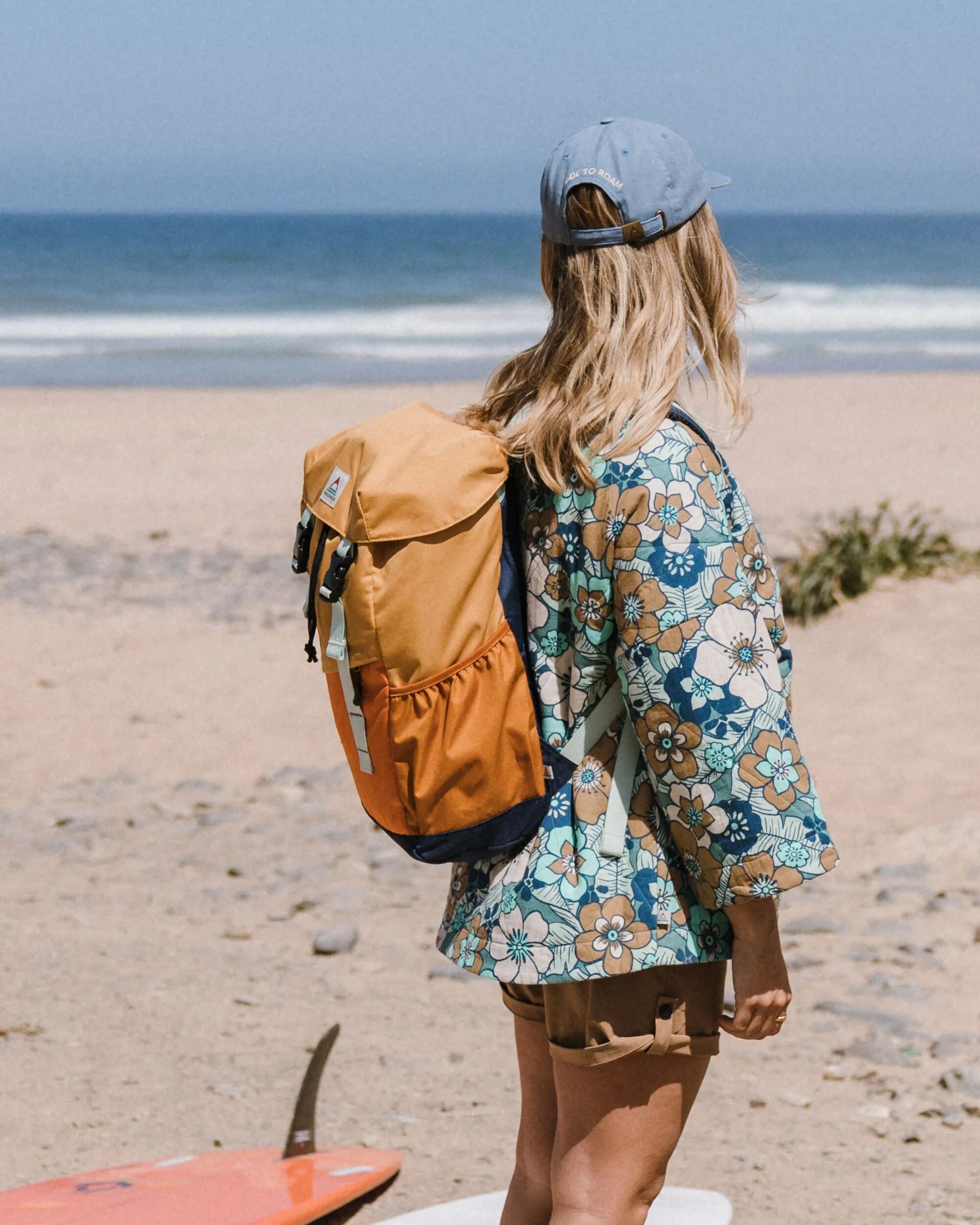 Boondocker Recycled 18L Backpack - Spruce Yellow - Lifestyle - Female