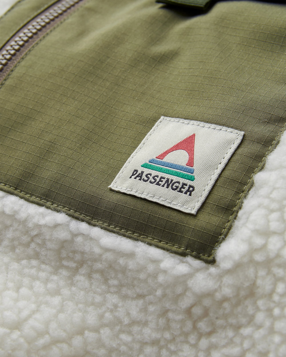 Valiant Deep-Pile Sherpa Fleece Off White – Passenger